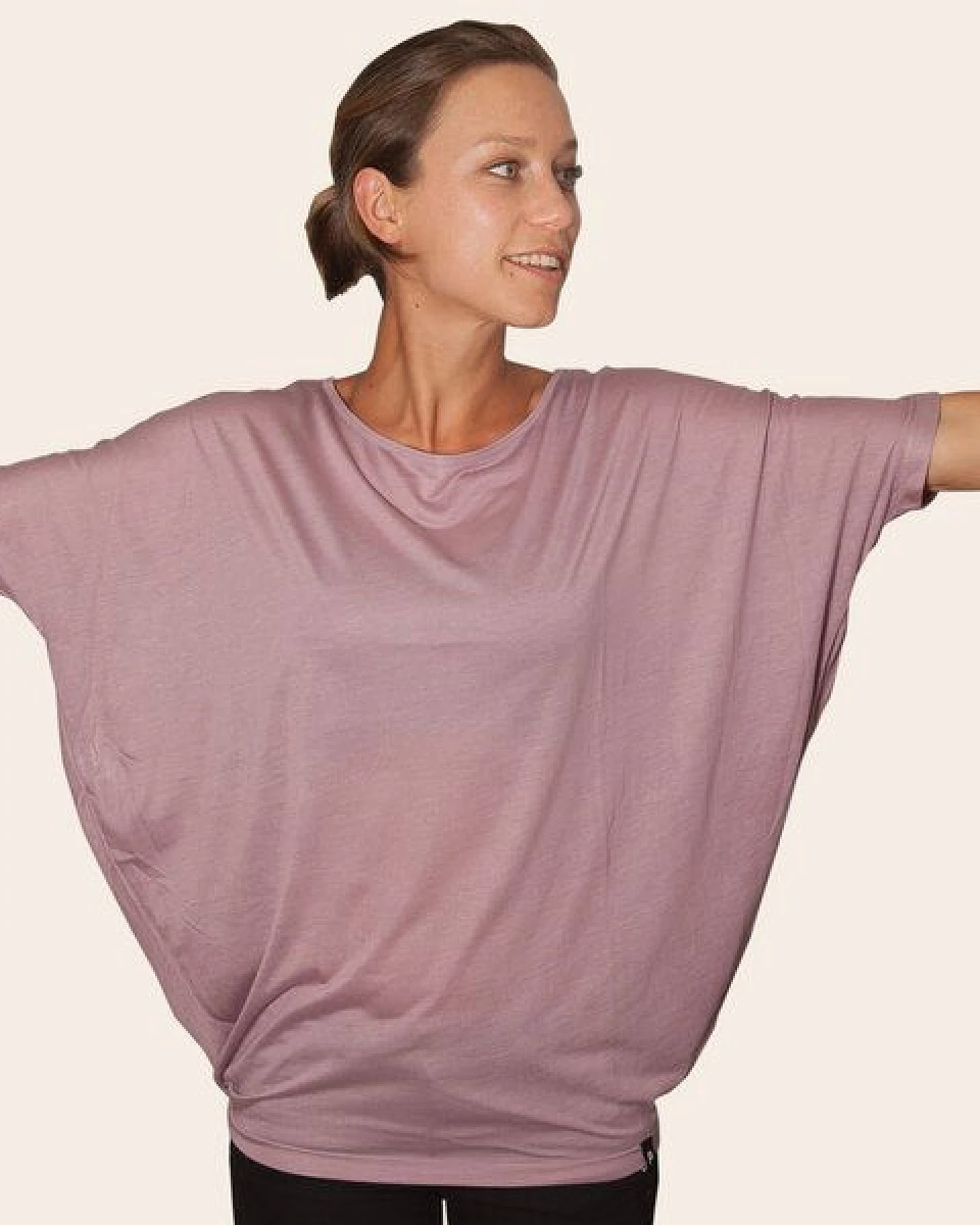 päfjes Basic - Fair gehandeltes, kurzarm Frauen Flow T-Shirt aus Modal – Ansicht 3