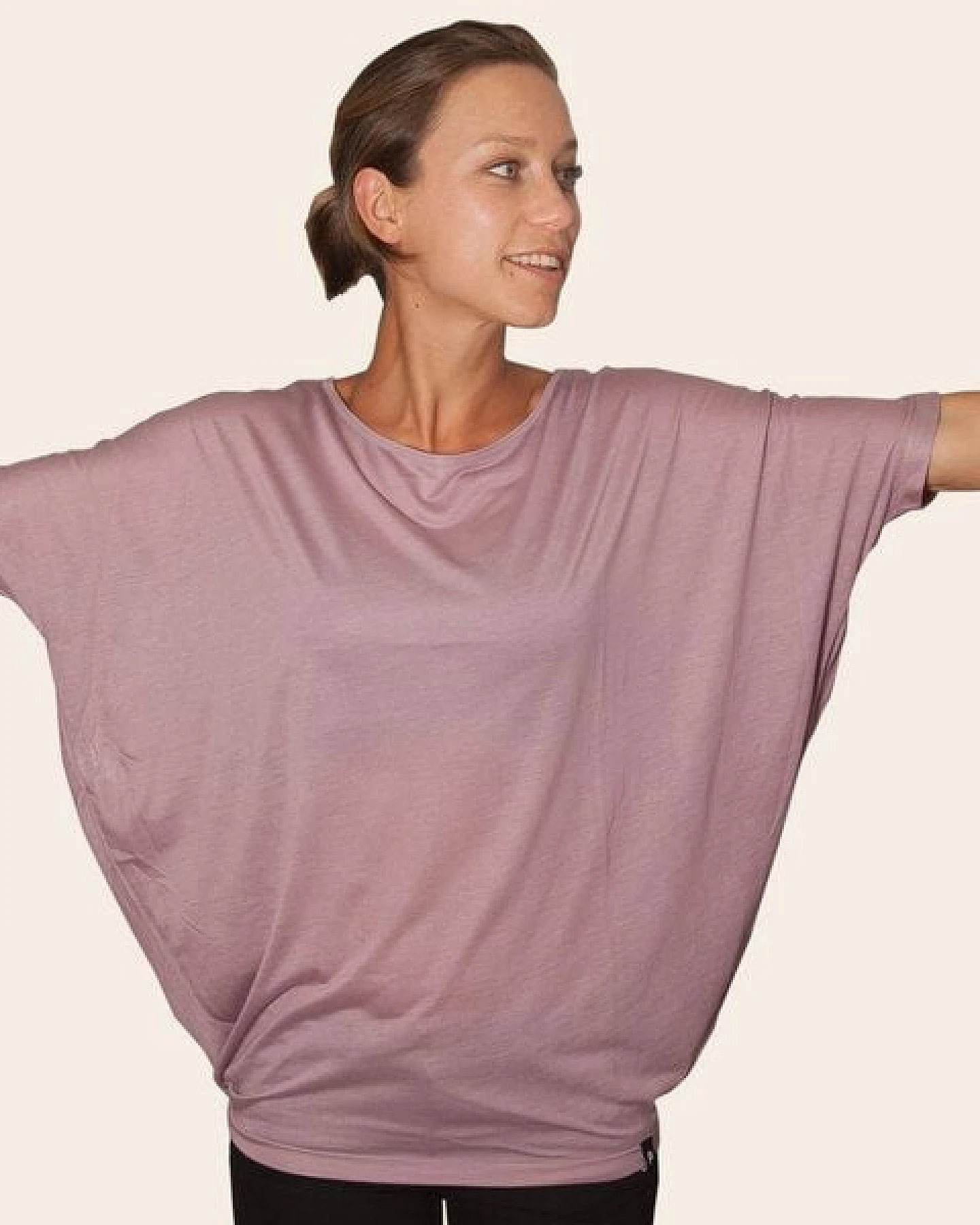 päfjes Basic - Fair gehandeltes, kurzarm Frauen Flow T-Shirt aus Modal – Ansicht 3
