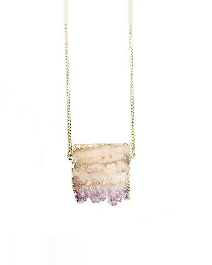 Crystal and Sage Isabella Amethyst Halskette