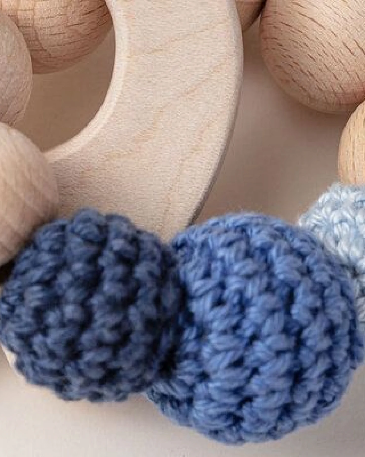 NoniKids Berlin Greifling Beißring Holz *Elefant* – Ansicht 4