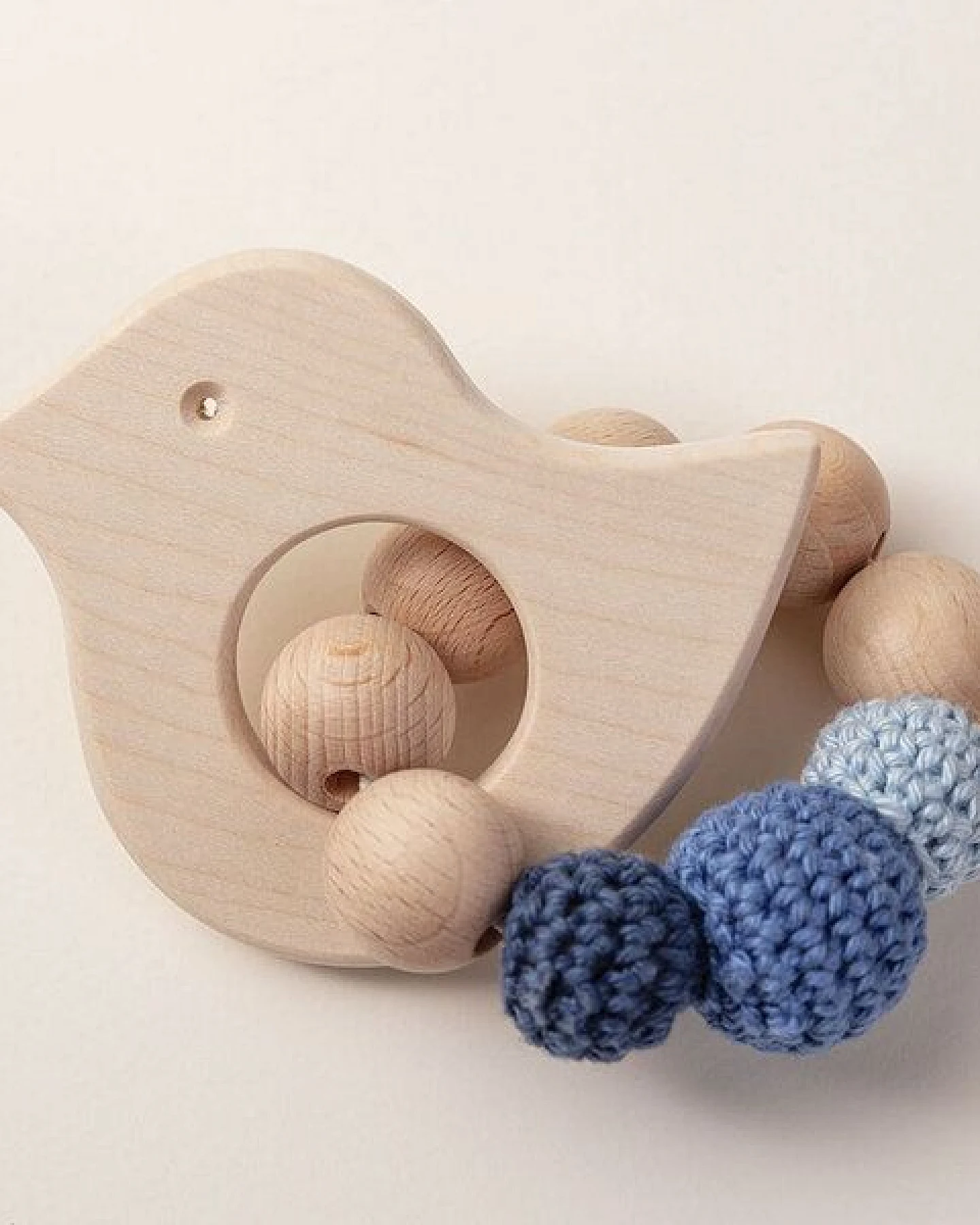 NoniKids Berlin Greifling Beißring Holz *Vogel* – Ansicht 2