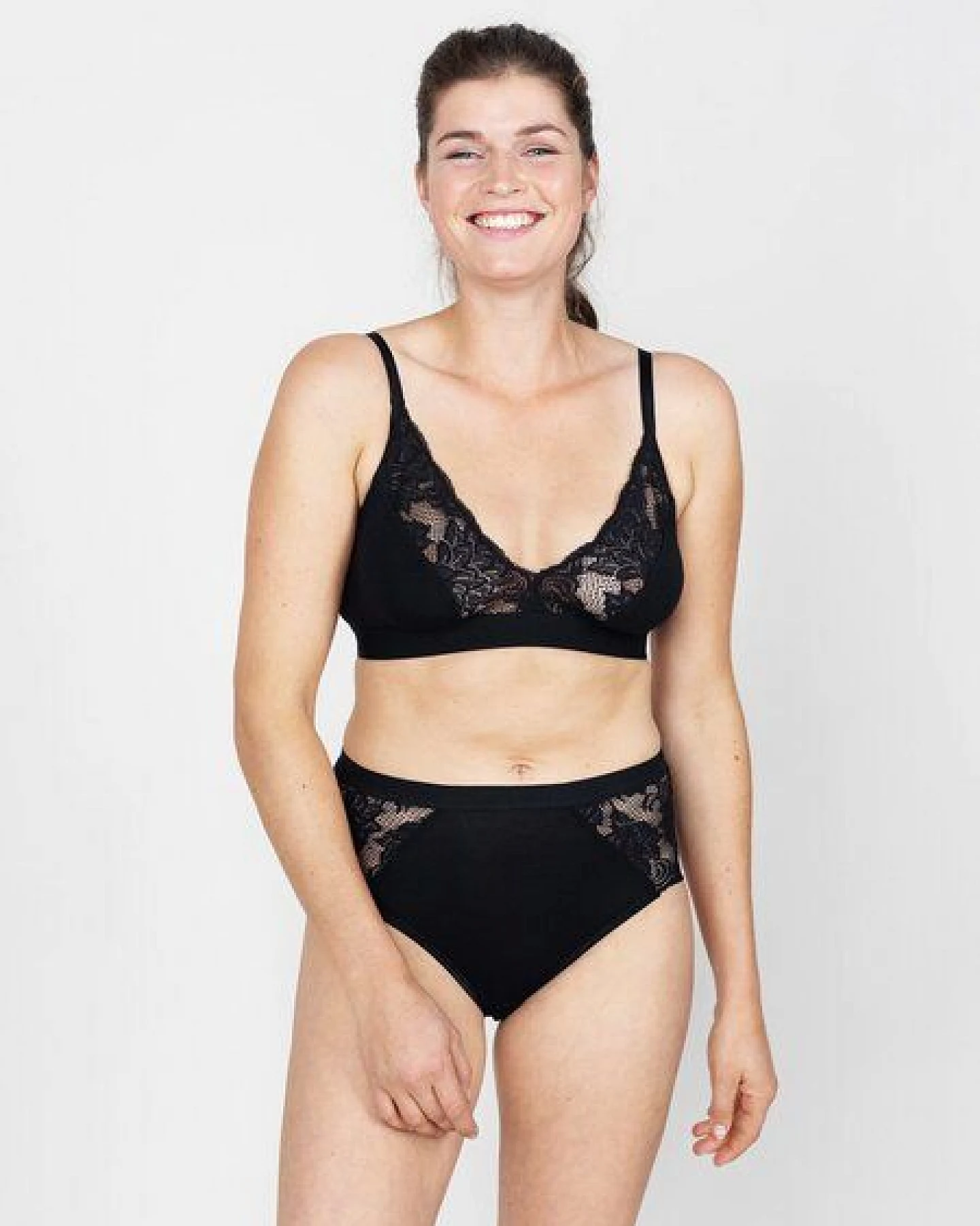 erlich textil Alisa bügelloses Bustier mit Spitze aus weichem Modal, made in Europe – Ansicht 2