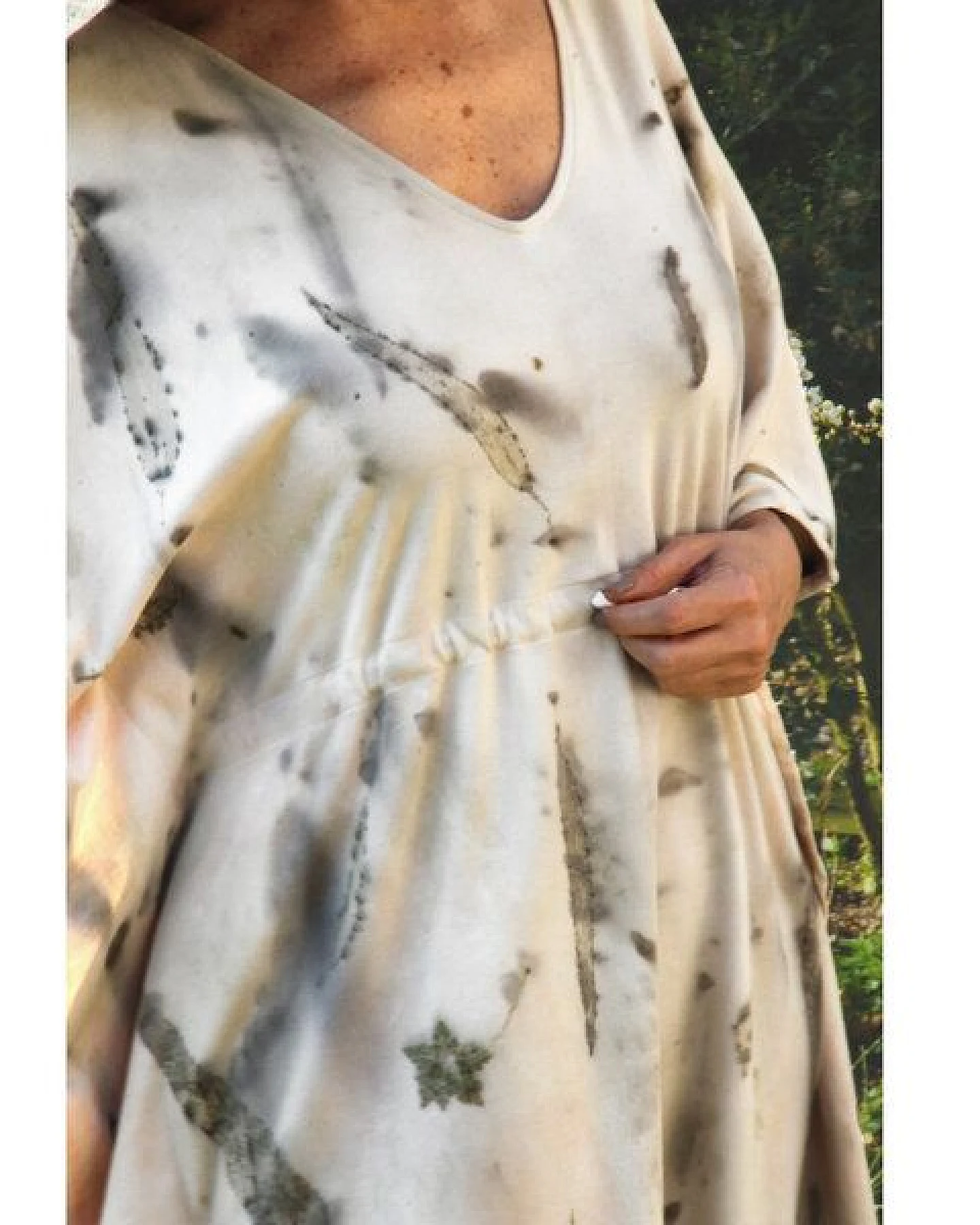 B.e Quality Naturdruck - Einheitsgröße - verstellbares Kleid, Bio-Pima Baumwolle – Ansicht 3