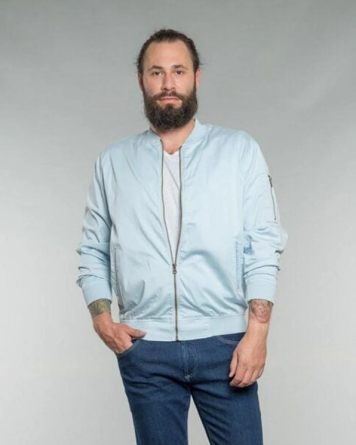 Blau