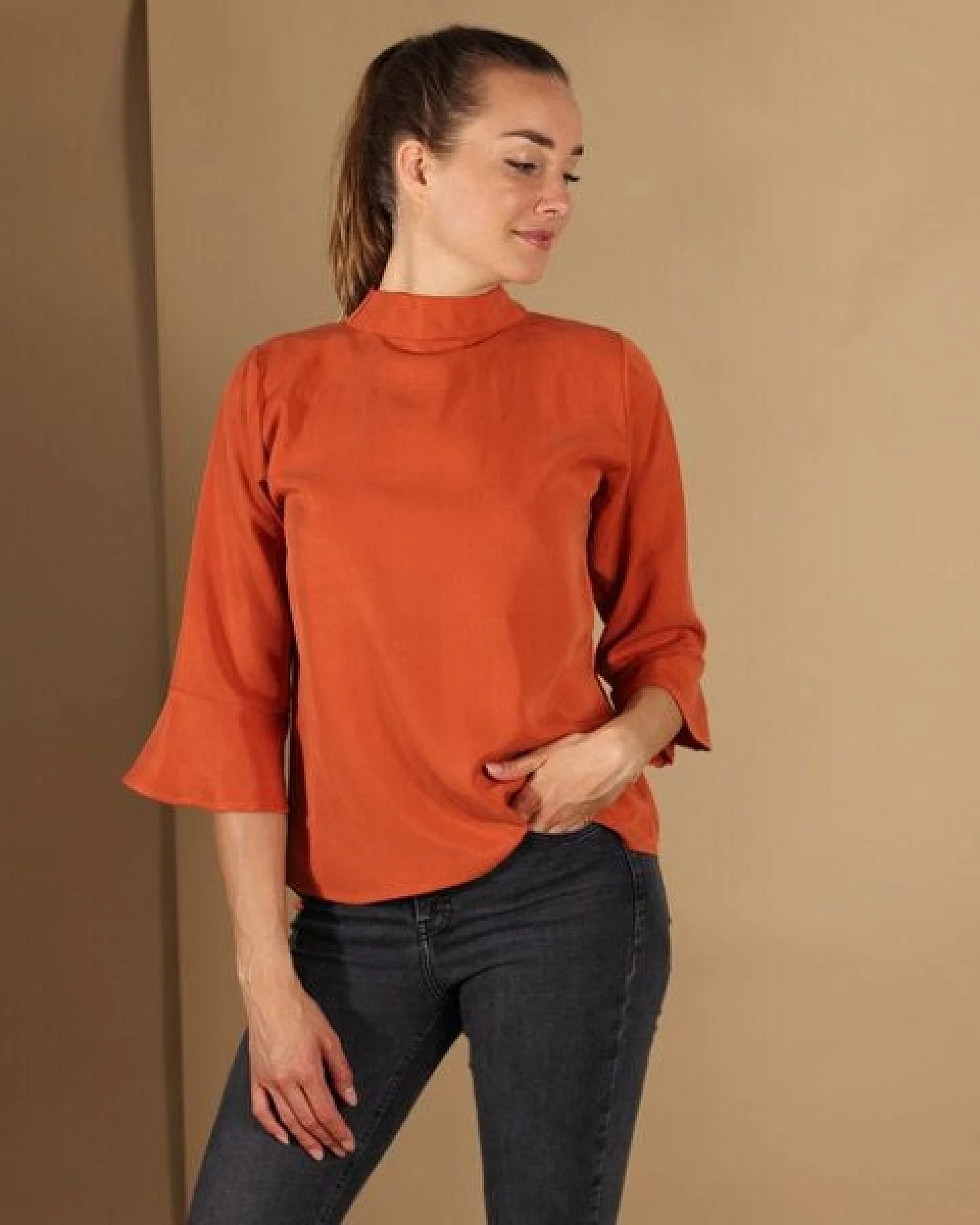 ManduTrap Bluse/Top aus Tencel in Blau, Senfgelb oder Rost, – Ansicht 3