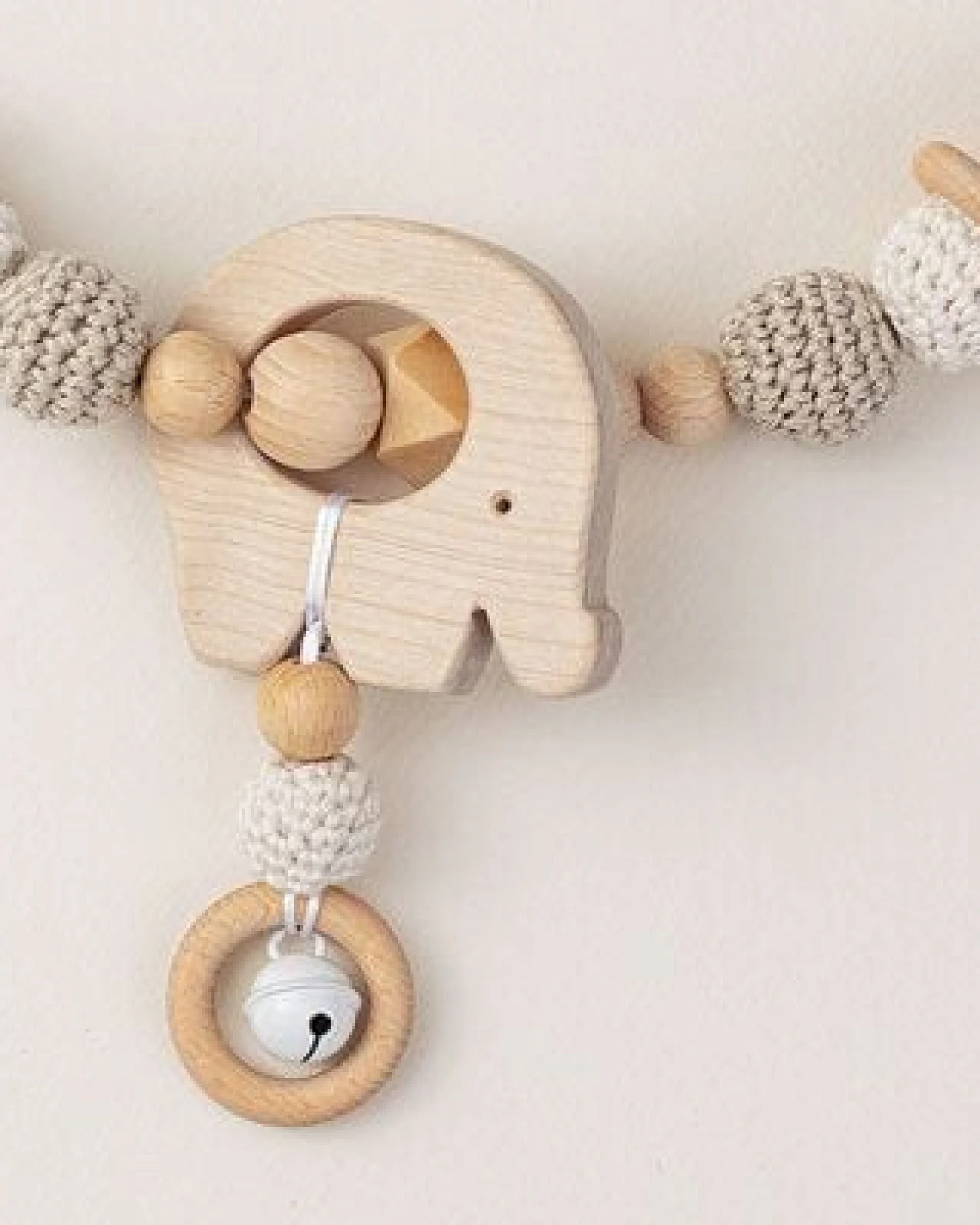 NoniKids Berlin Kinderwagenkette Holz *Elefant Glocke* 2 Farben – Ansicht 4