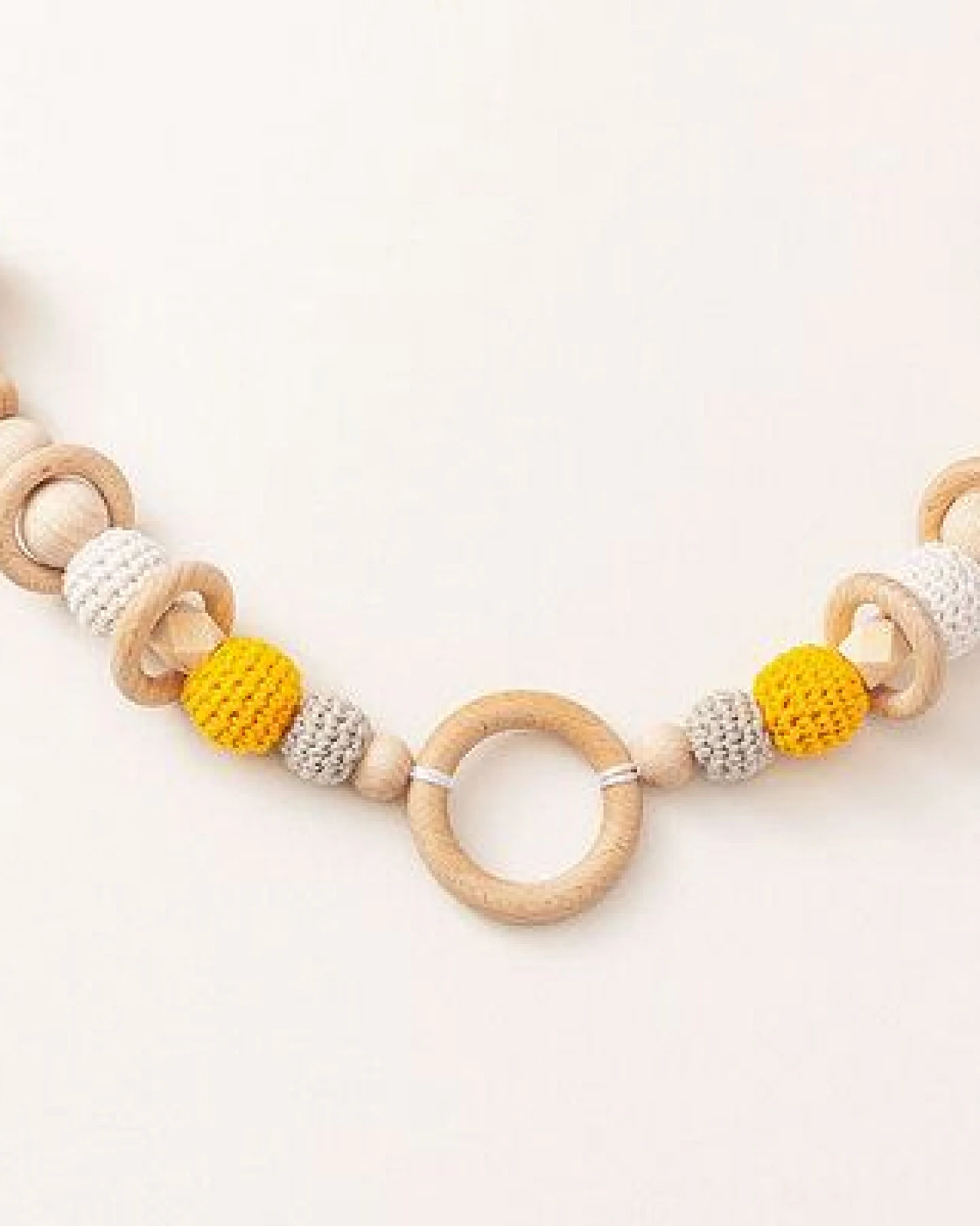 NoniKids Berlin Kinderwagenkette Holz *Ring* 4 Farben – Ansicht 2