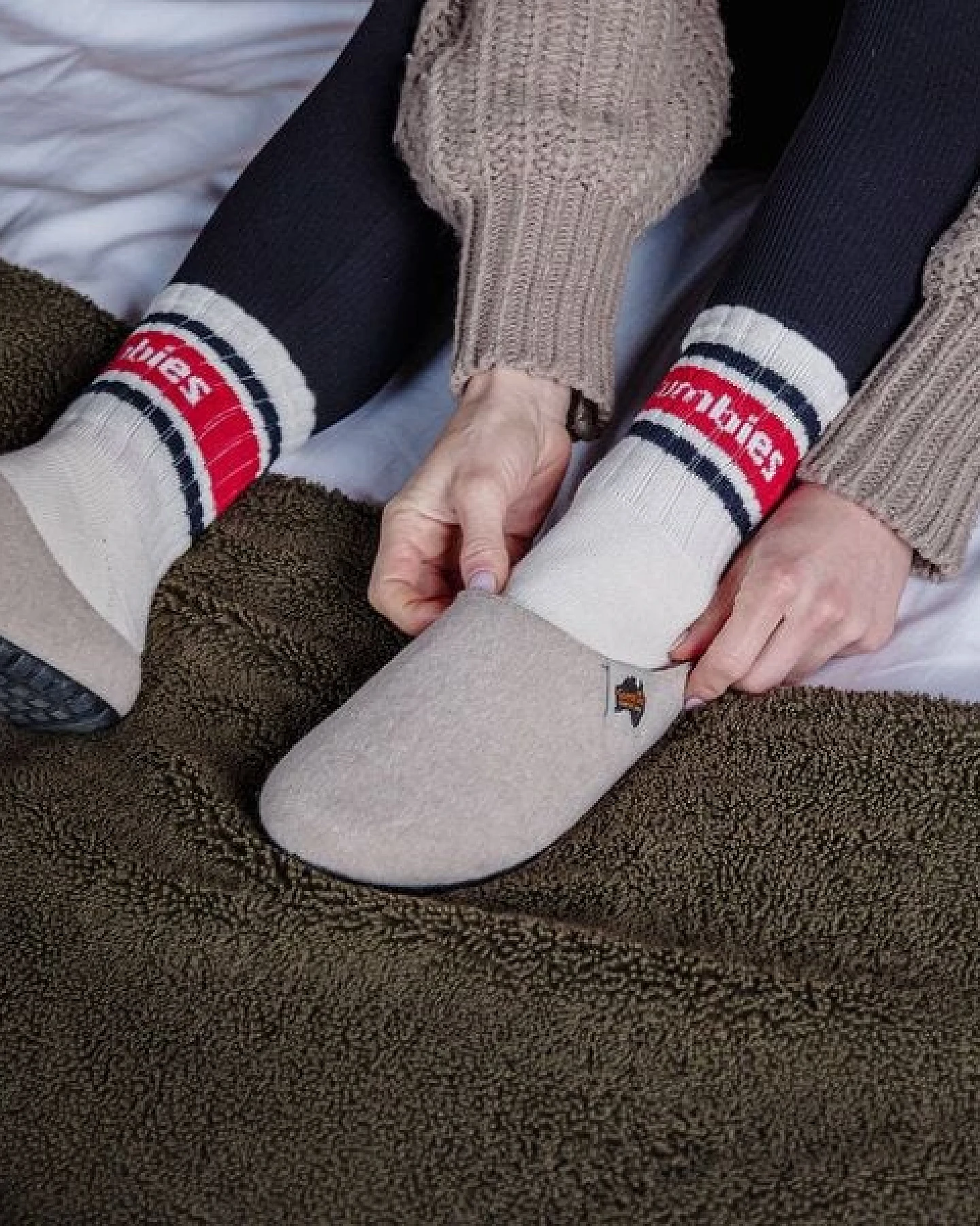 GUMBIES Slipper - Nachhaltige Hausschuhe für Damen und Herren – Ansicht 2