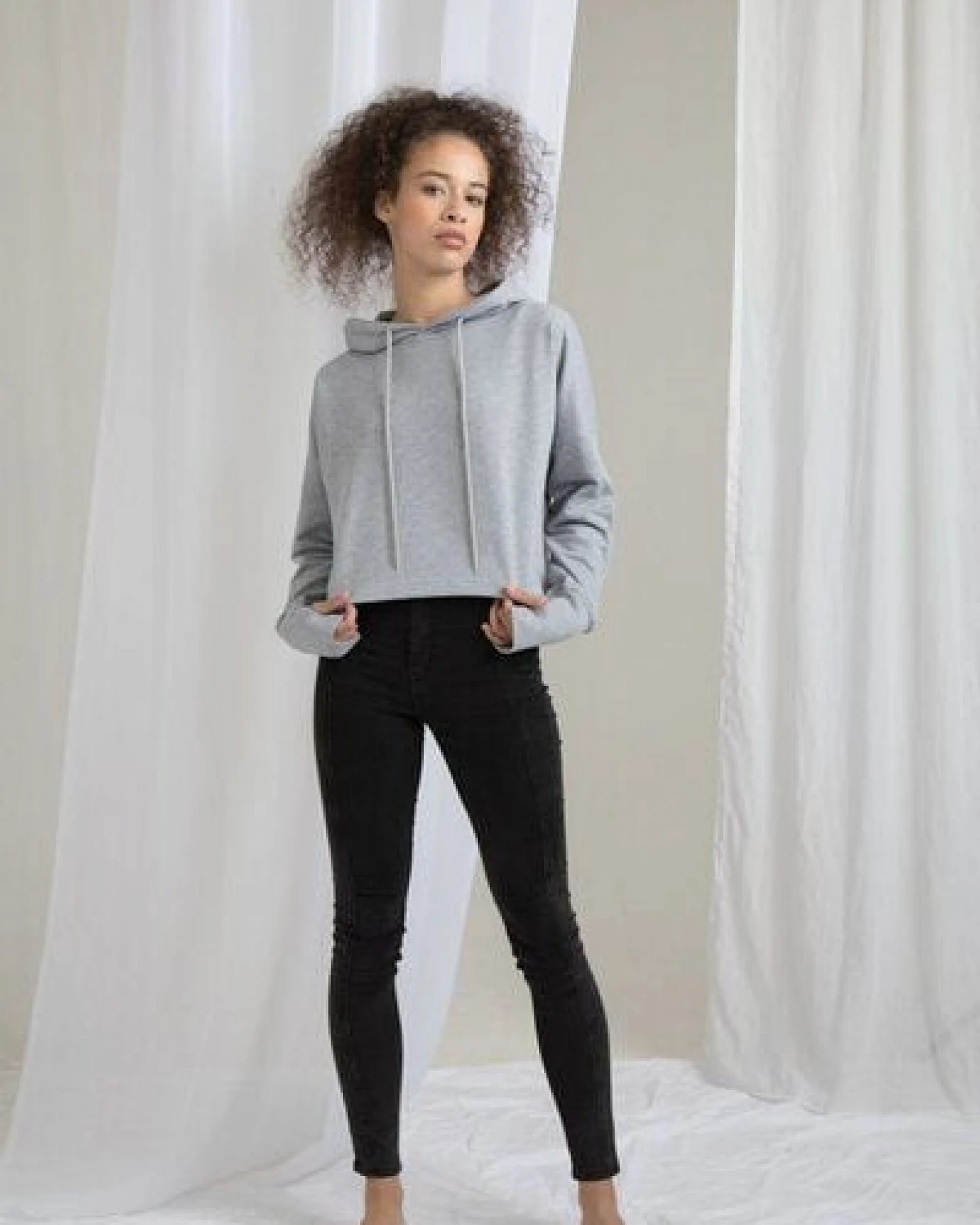 Mantis Damen Cropped Hoodie Bauchfrei --Auslaufartikel-- – Ansicht 2
