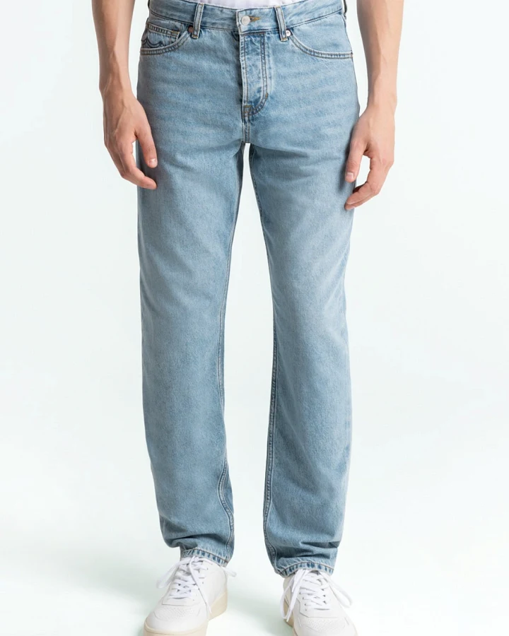 Kings of Indigo Herren vegan Jeans Sushan Cindy Light Washed Blau