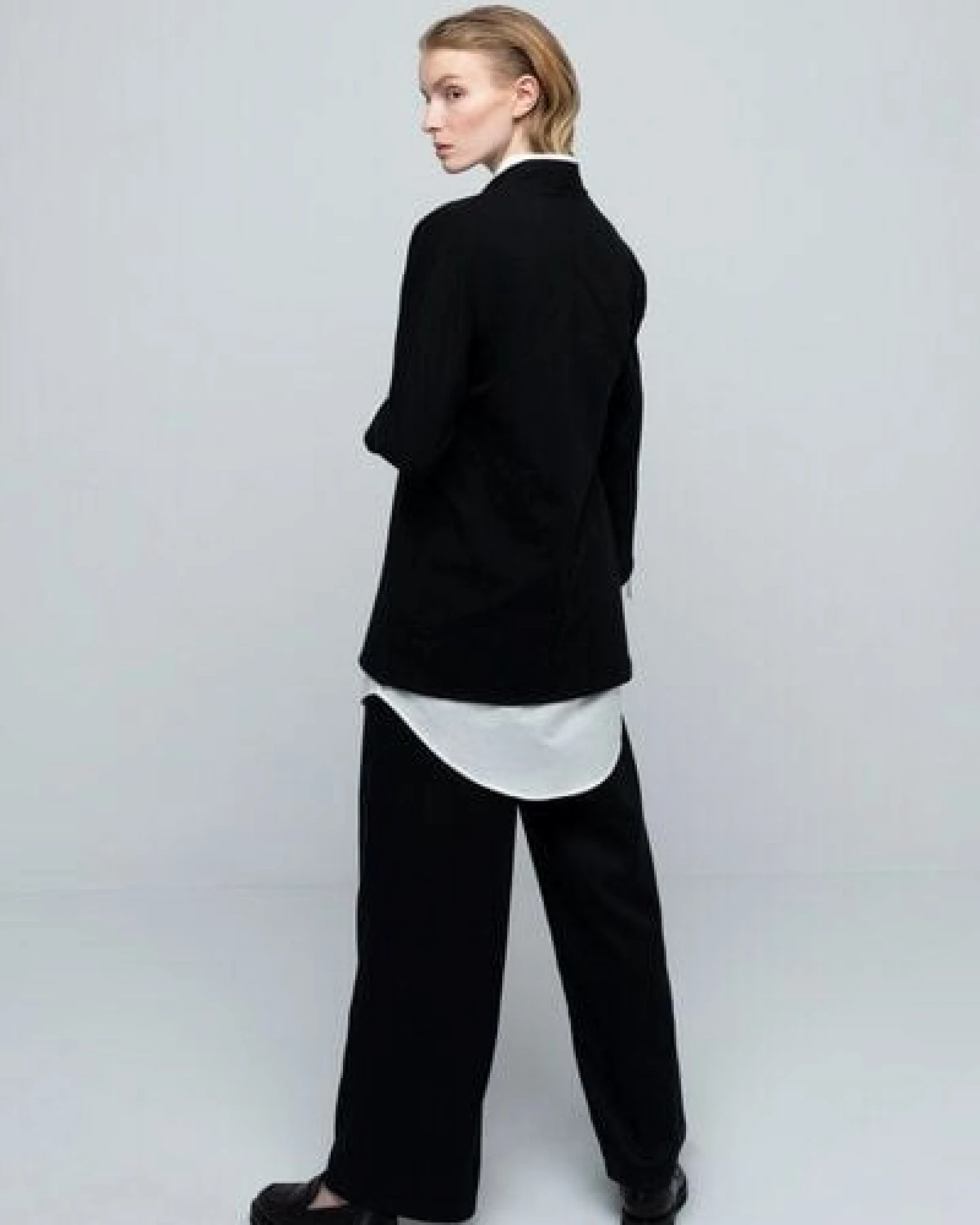 SHIPSHEIP JOAN - Damen Hemdbluse aus Bio-Baumwolle – Ansicht 4