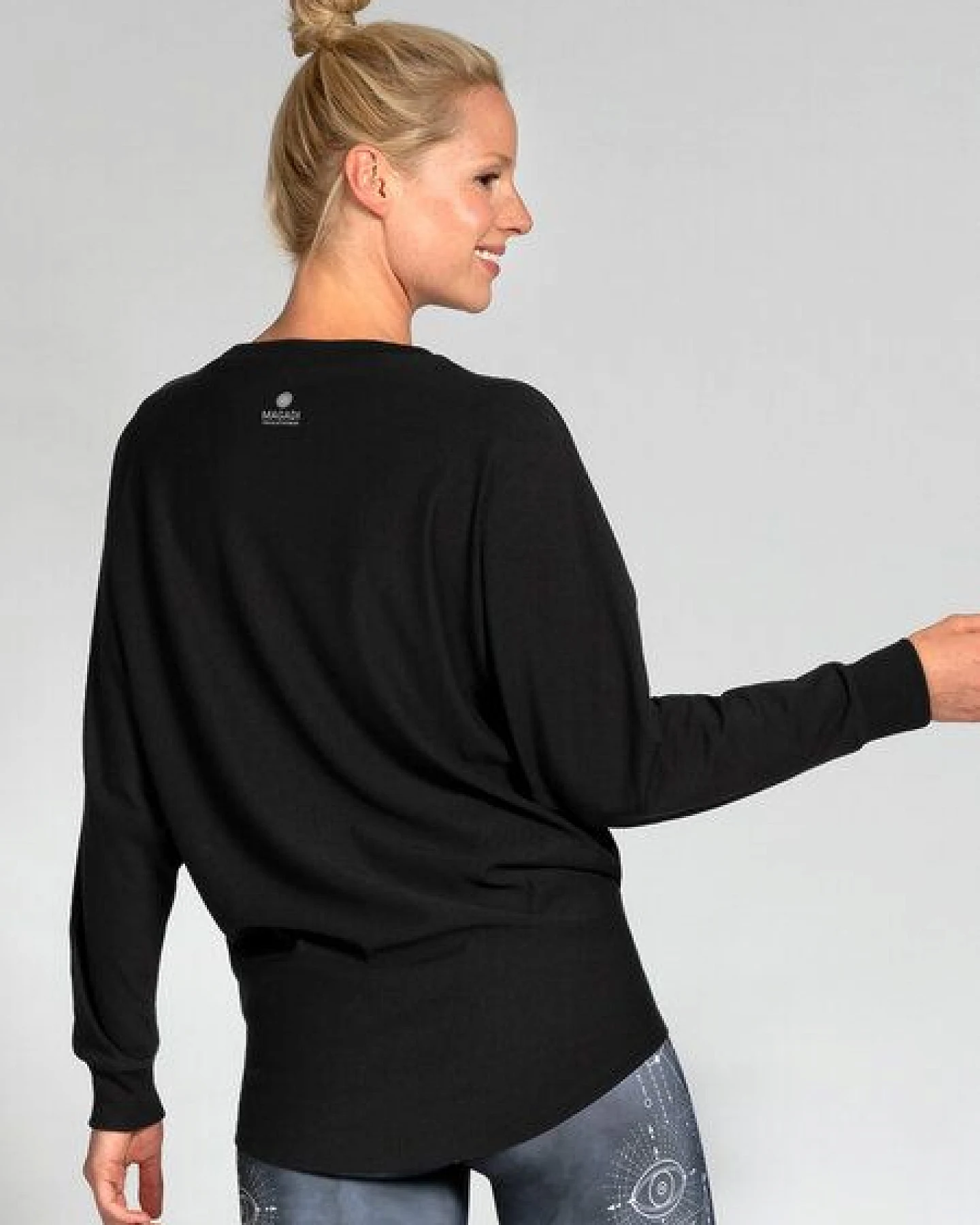 Magadi Yoga Sweater ANNA aus Naturmaterial – Ansicht 3