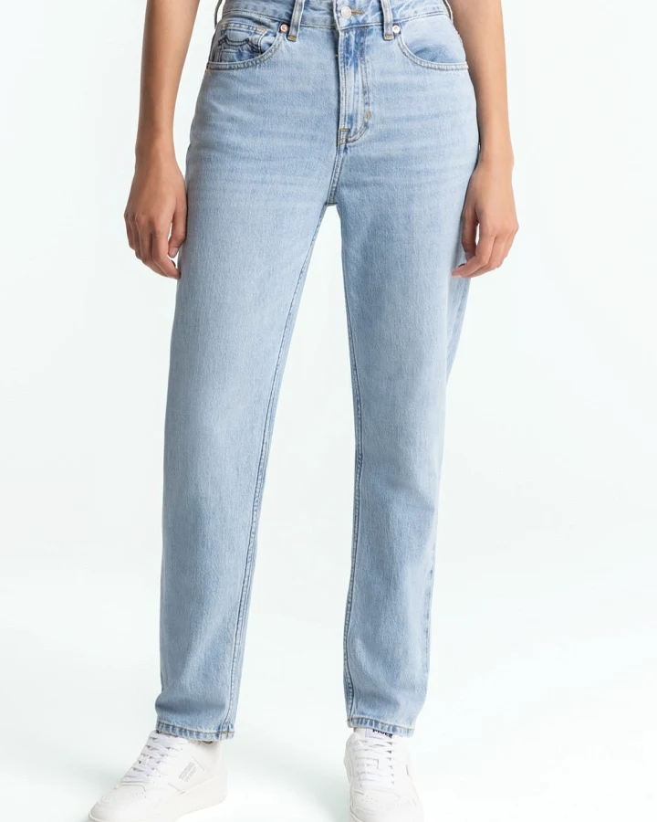 Kings of Indigo Damen vegan Jeans Caroline Cropped Stretch Atria Super Light Washed Blue