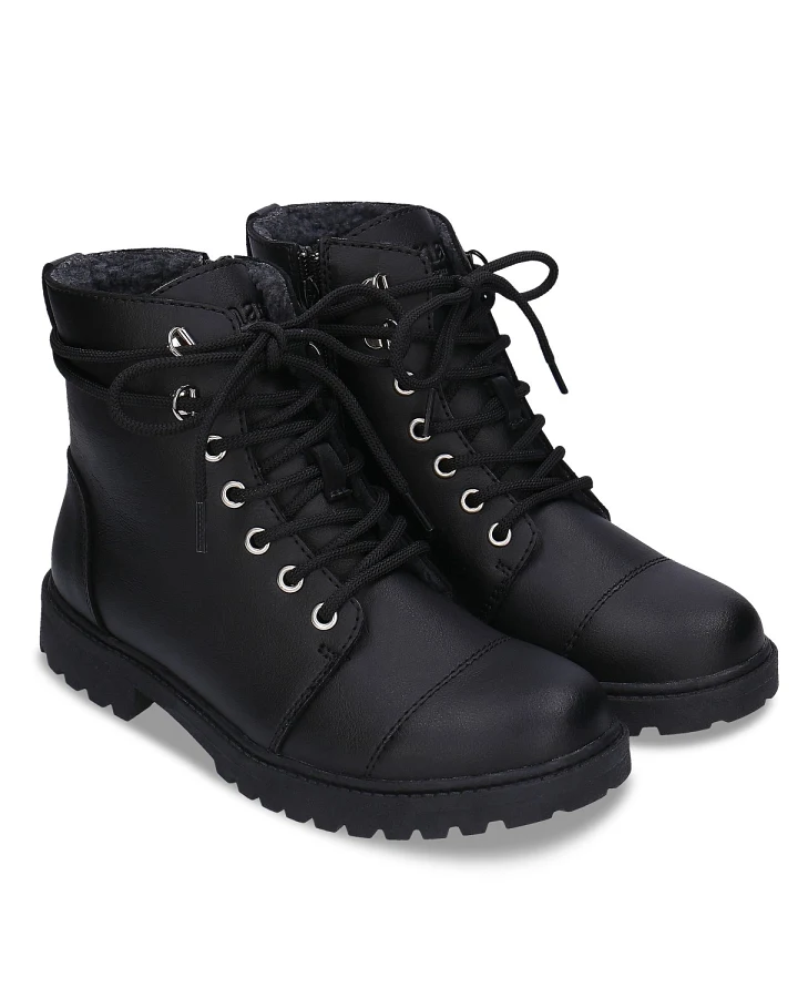 Stiefel Resta Schwarz