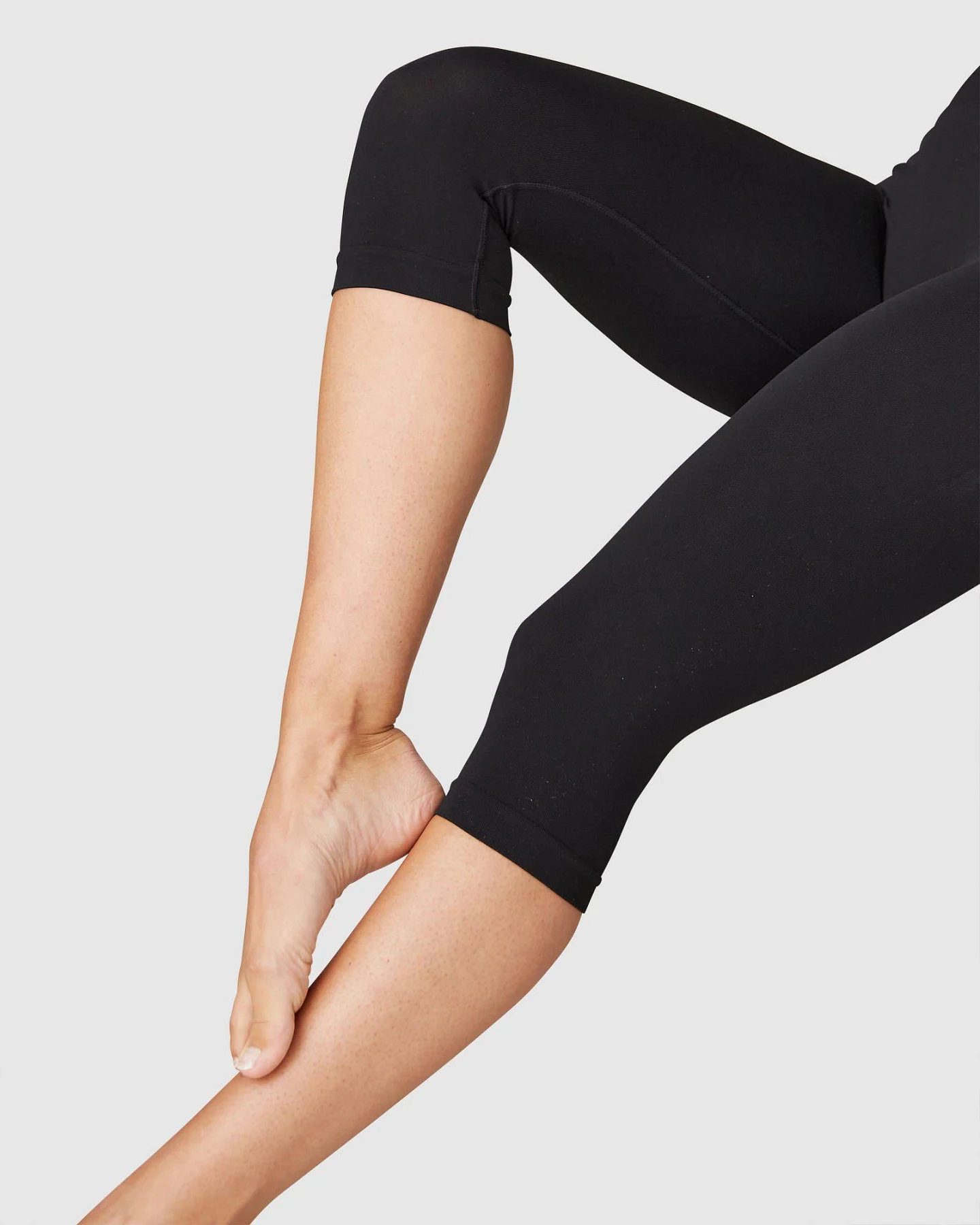 Swedish Stockings Damen vegan Leggings Capri Elda Schwarz – Ansicht 2