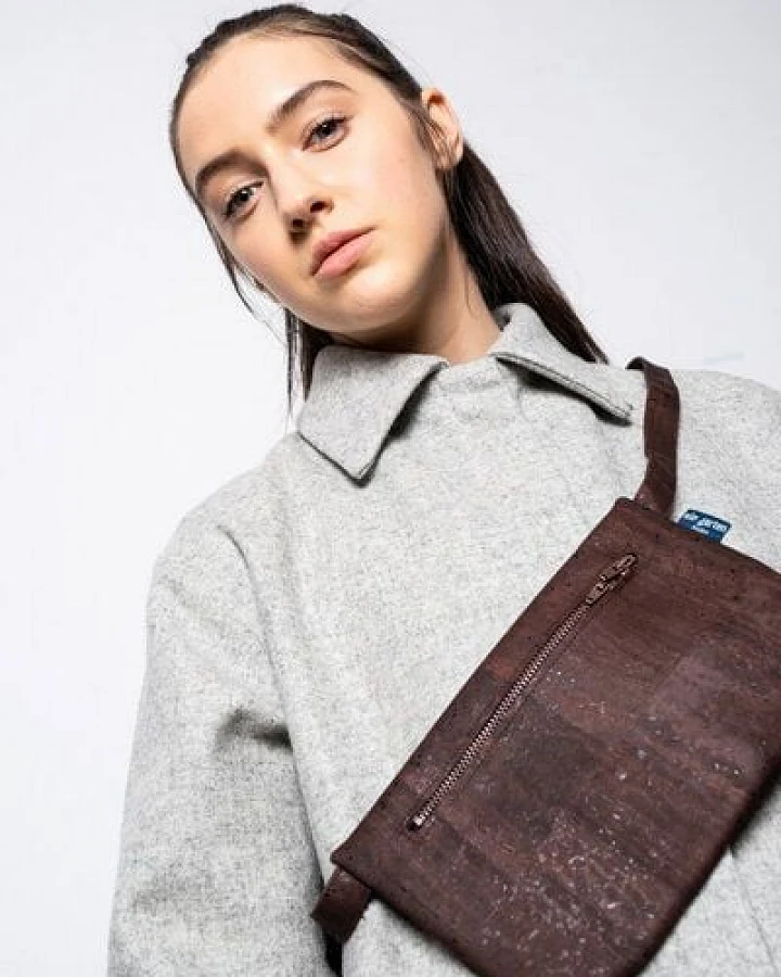 ein garten Studios hip*star Kork Bauchtasche