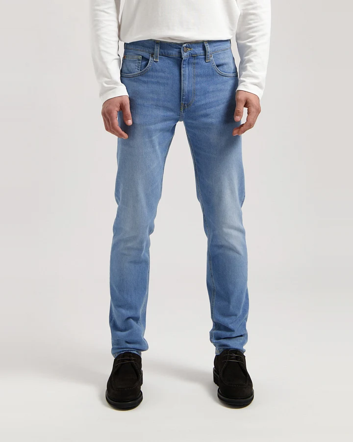 MUD Jeans Herren vegan Jeans Daily Mid Tapered Old Stone