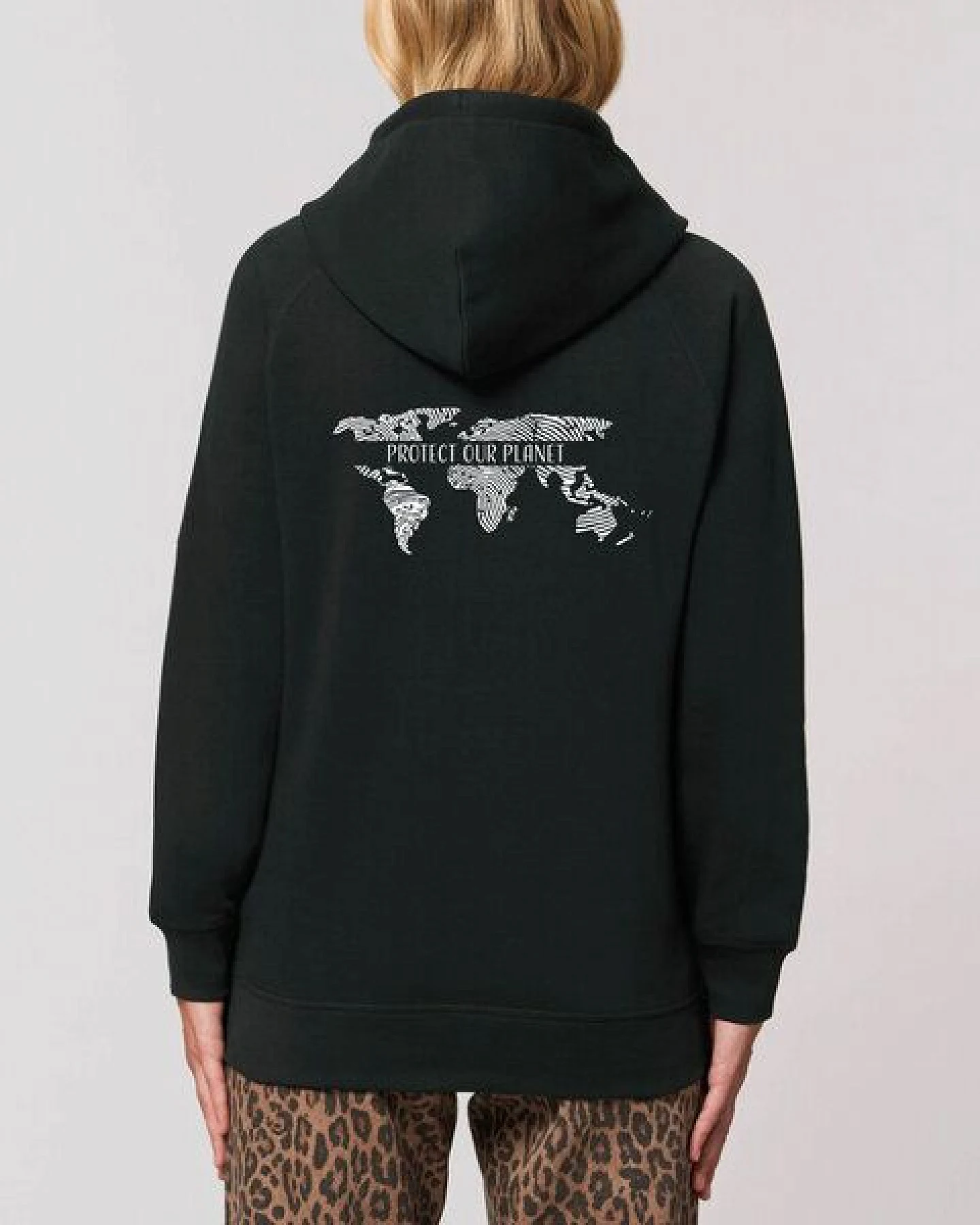 Human Family Bio Unisex Hoodie - "Shelter - Protect our Planet" – Ansicht 3