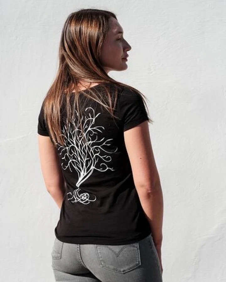 Diamond-Army Nachtschwarzes Shirt mit Baumdesign
