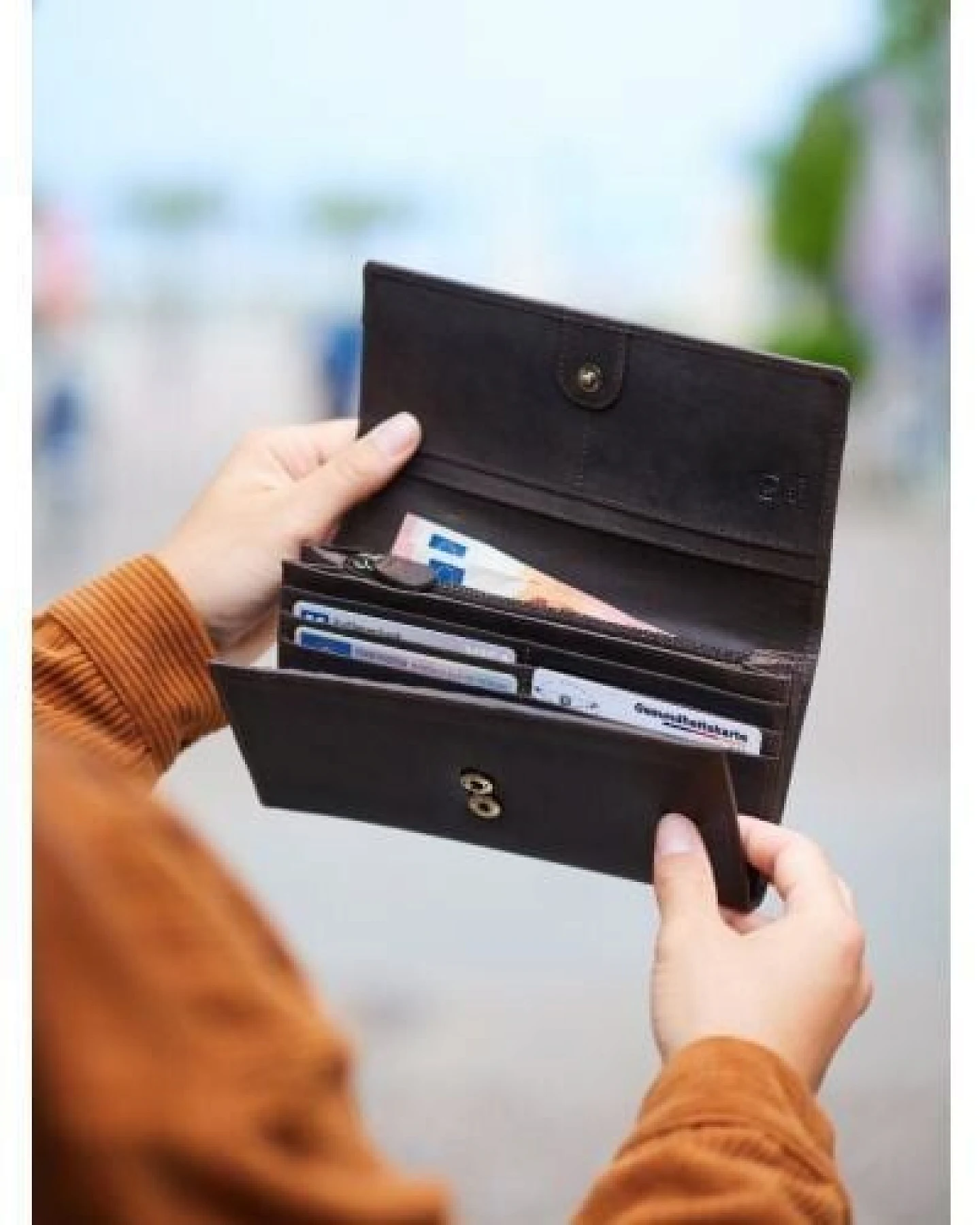MoreThanHip Damen RFID Portemonnaie Brieftasche Ökoleder - Derby – Ansicht 3