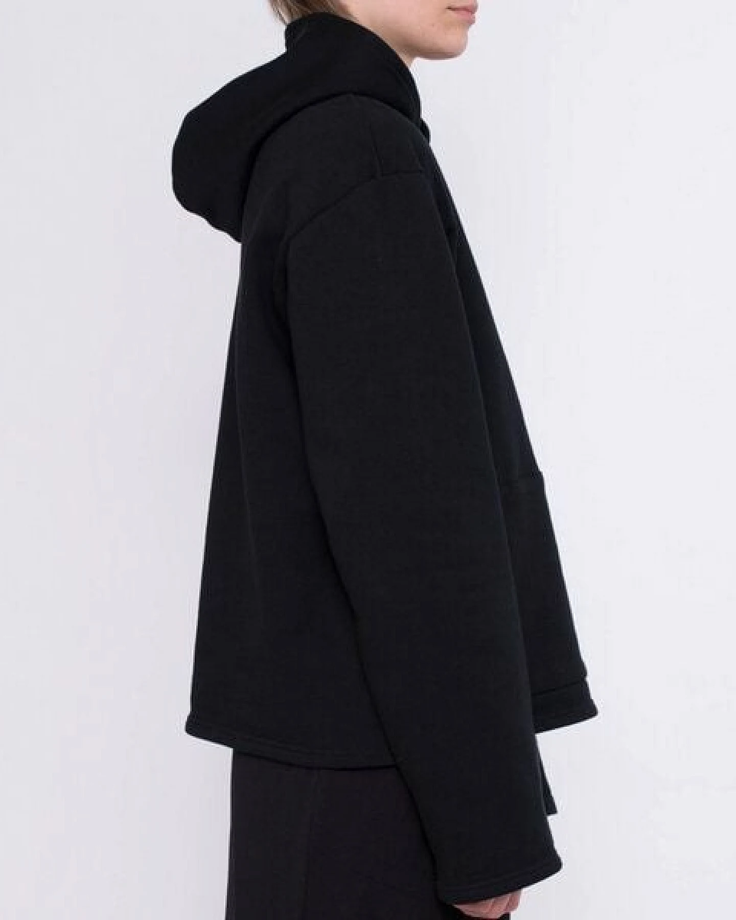 KOLO Berlin Hoodie Bun aus Bio-Baumwolle - schwarz - unisex – Ansicht 4