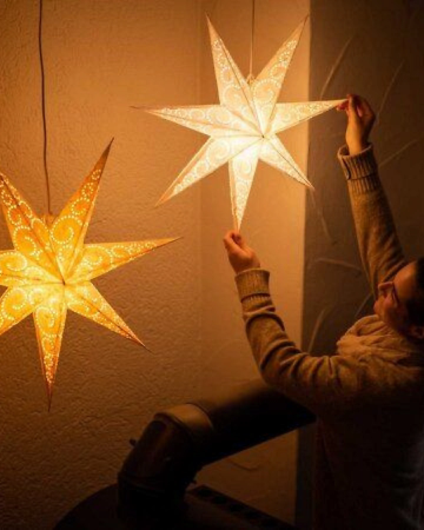 MoreThanHip Weihnachtsstern aus Papier Ø60 cm - inkl. Beleuchtungsset - Sumana – Ansicht 2