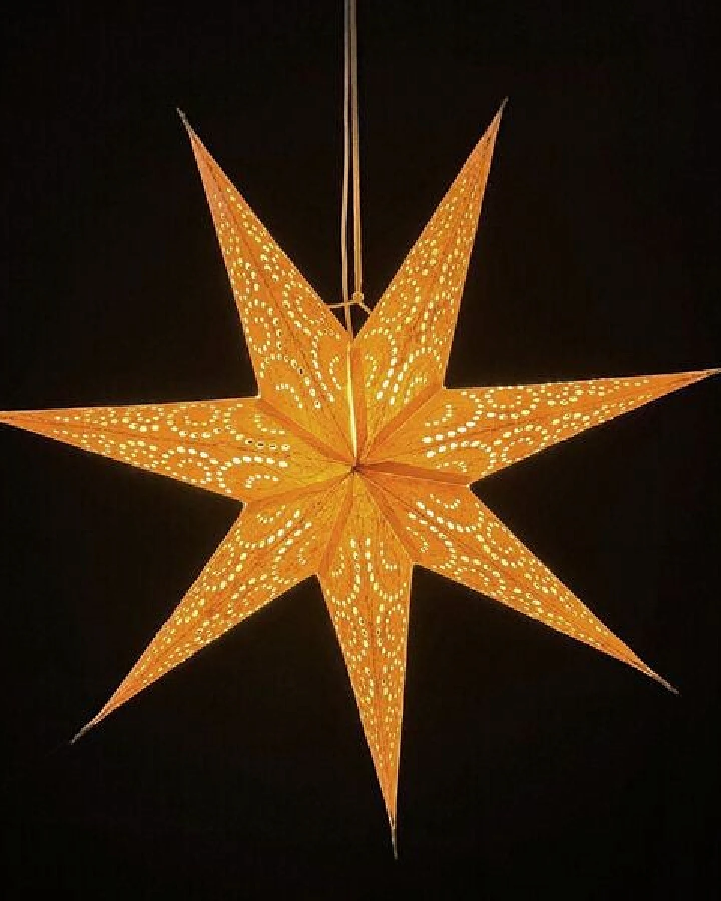 MoreThanHip Weihnachtsstern aus Papier Ø60 cm - inkl. Beleuchtungsset - Sumana – Ansicht 2