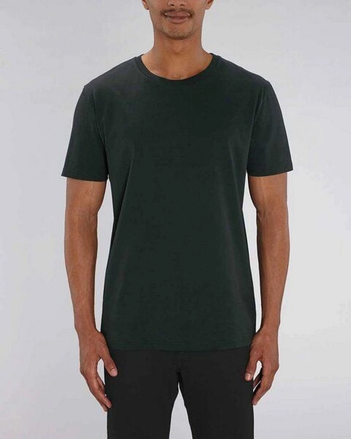 YTWOO Basic Unisex T-Shirt aus Bio-Baumwolle – Ansicht 3
