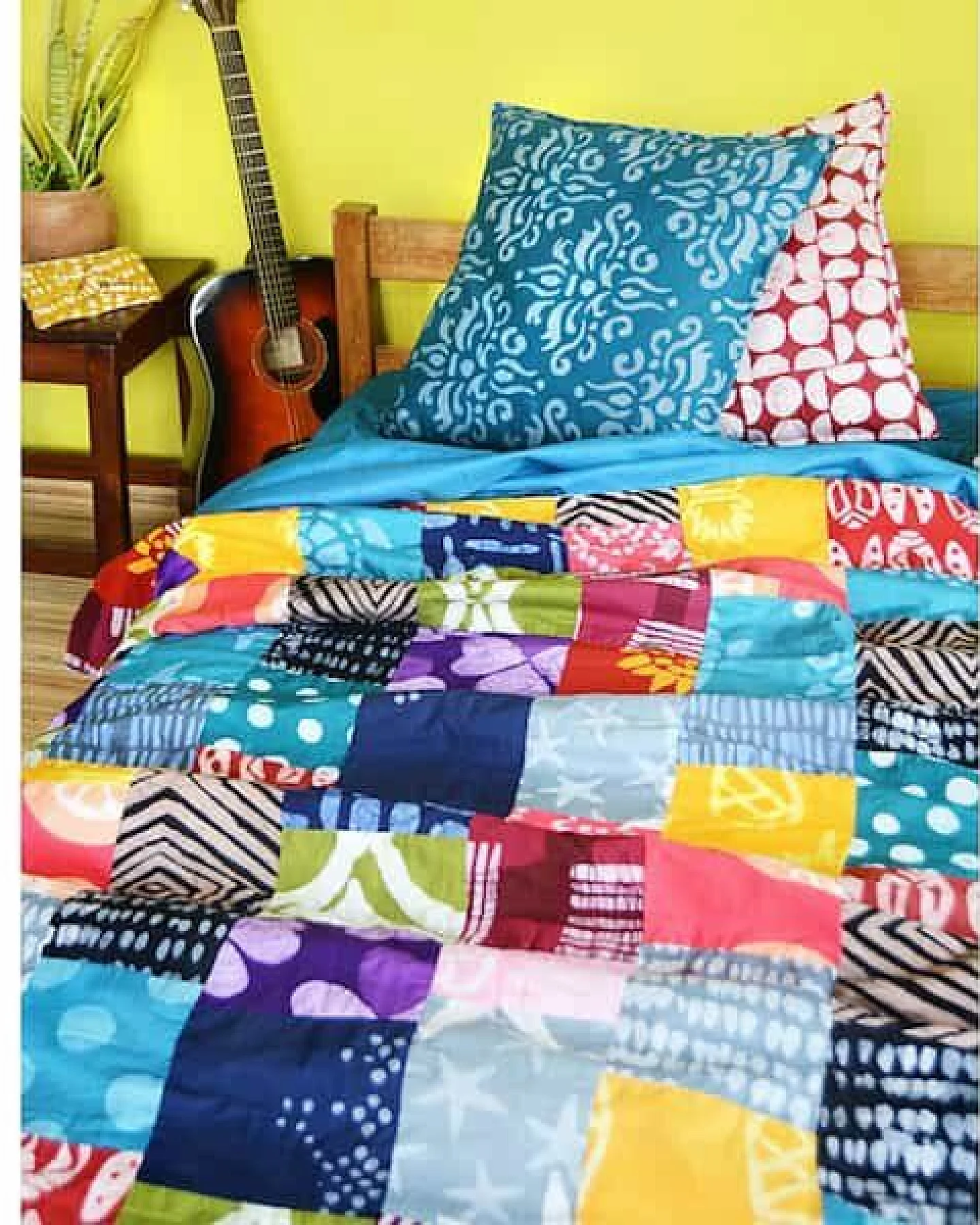 Global Mamas Upcycling Patchwork Überwurf & Decke - Bunt – Ansicht 4