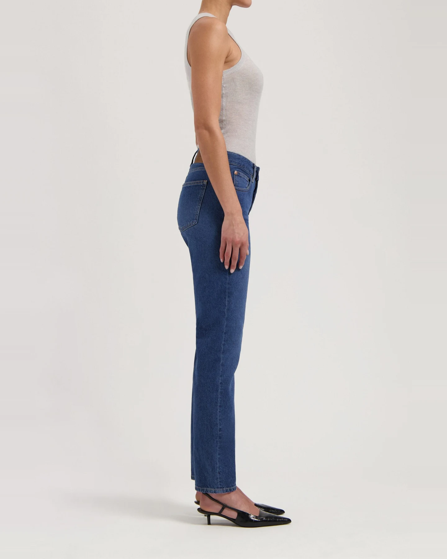 MUD Jeans Damen vegan Jeans Mid Straight Go Washed Stone – Ansicht 2