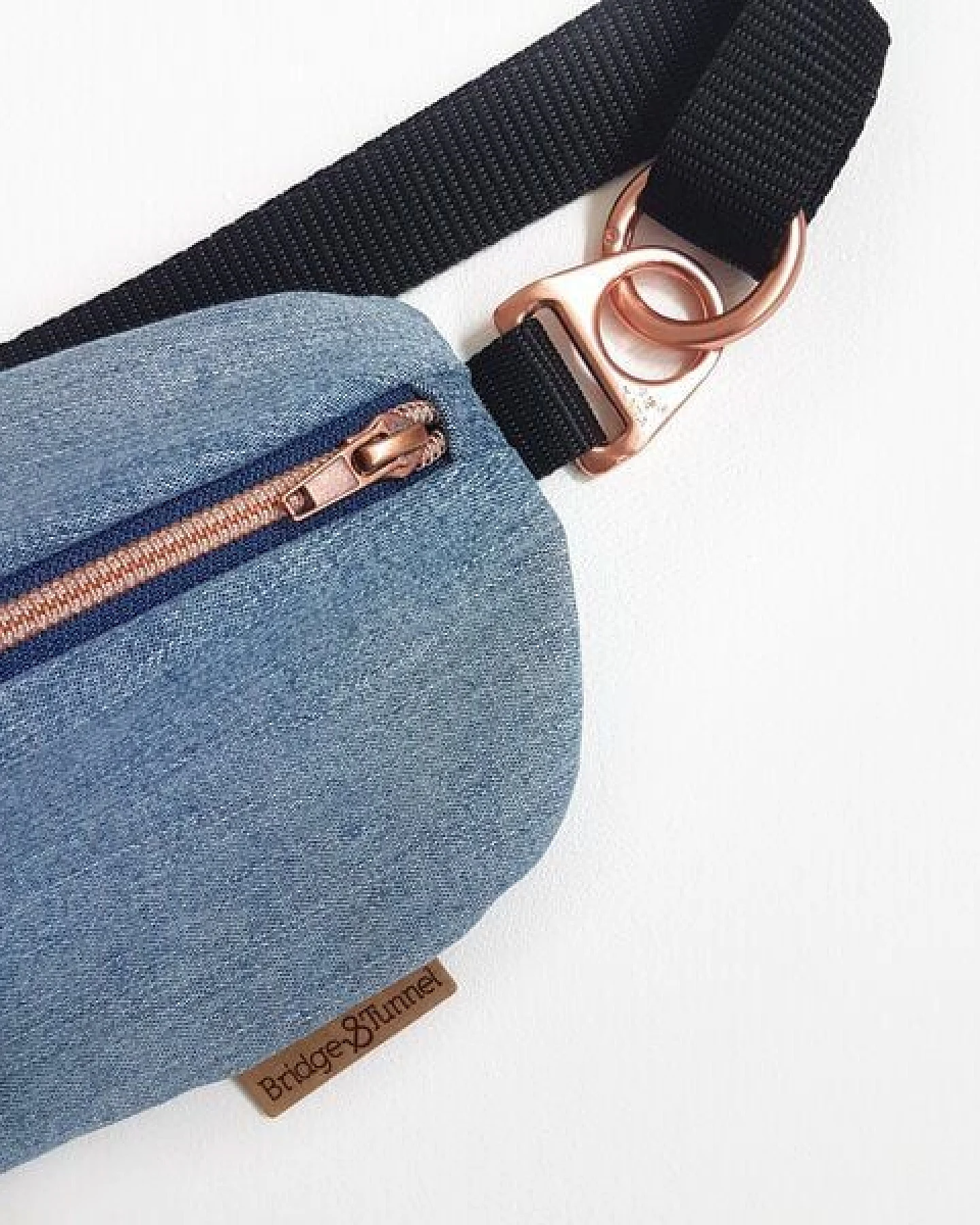 Bridge&Tunnel Bumbag Denim – Ansicht 3