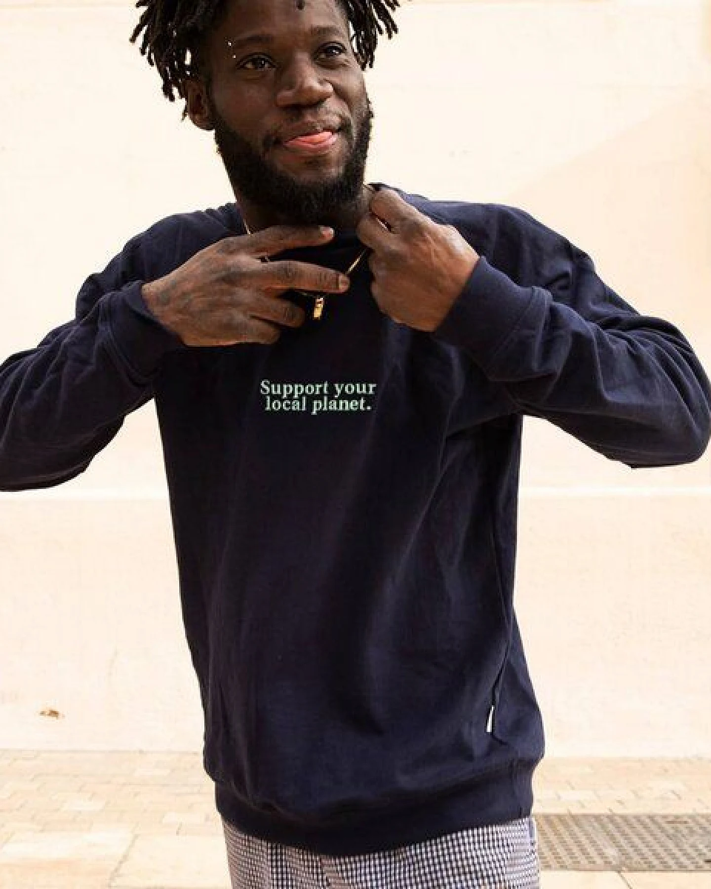 DEDICATED Sweatshirt Malmoe Planet Support – Ansicht 2