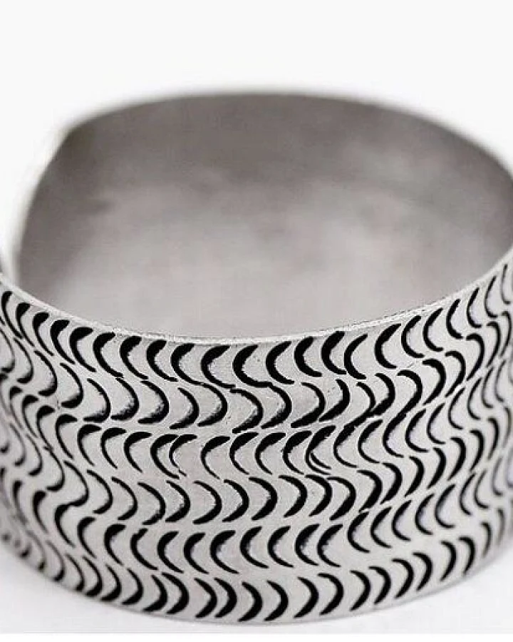Bawa Hope Armreif Aluminium "Welle" recycelt