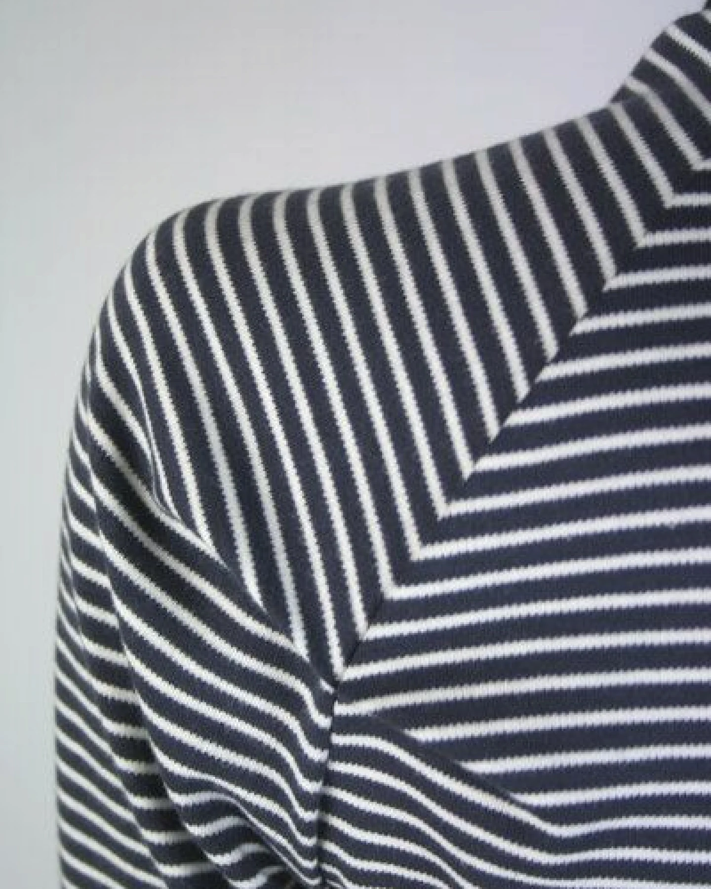 FORMAT BELL longsleeve – Ansicht 3