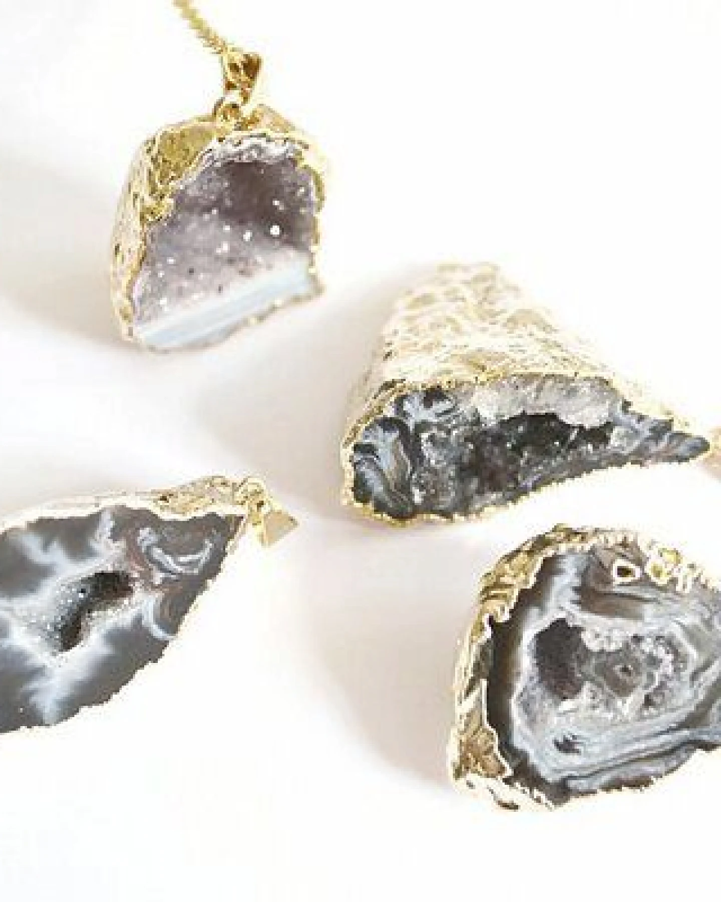 Crystal and Sage Achat Halskette mit Achathöhle – Ansicht 2