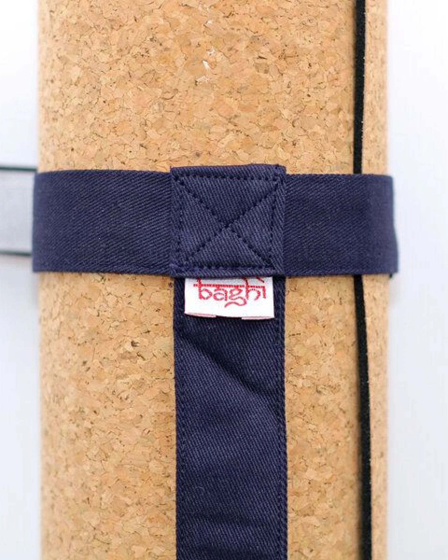 BAGHI Yogamatte Kork 183x65cm mit Tragegurt aus Baumwolle – Ansicht 2
