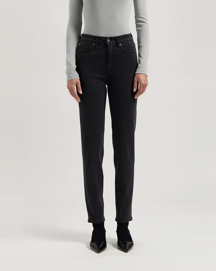 MUD Jeans Damen vegan Jeans High Tapered Mams Stone Schwarz