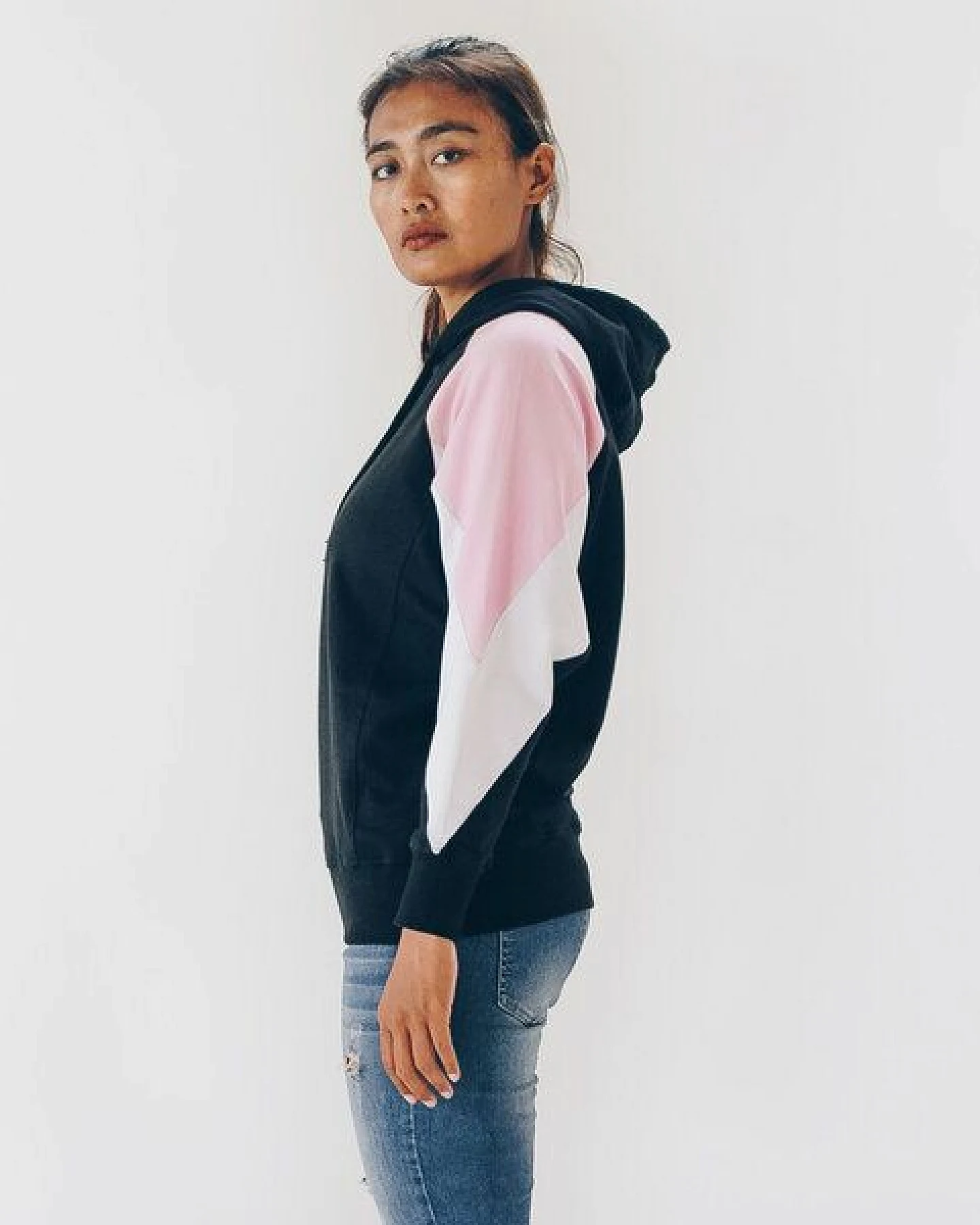 The Driftwood Tales Sweatshirt aus Bio-Baumwolle, Bio-Restmaterial und gewöhnlichen Resttextilien – Ansicht 3
