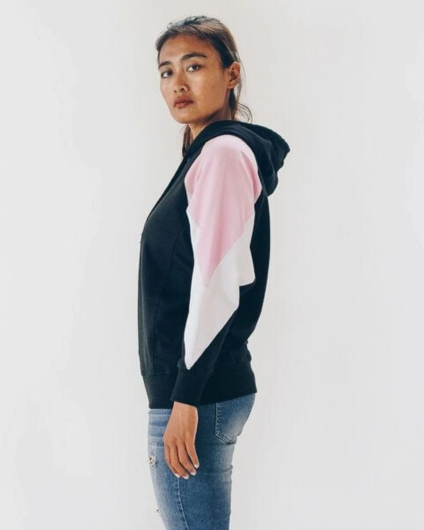 The Driftwood Tales Sweatshirt aus Bio-Baumwolle, Bio-Restmaterial und gewöhnlichen Resttextilien – Ansicht 3