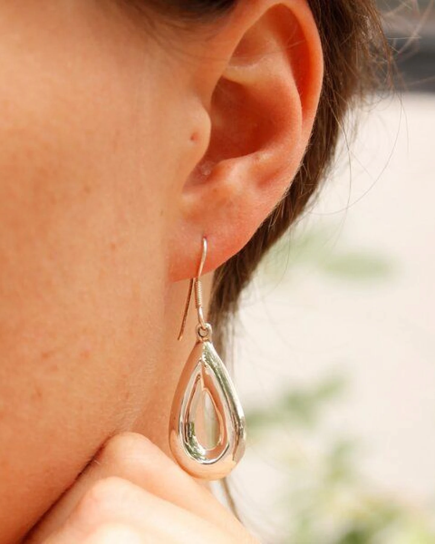 pakilia Silber Ohrringe strahlender Tropfen Fair-Trade und handmade – Ansicht 2