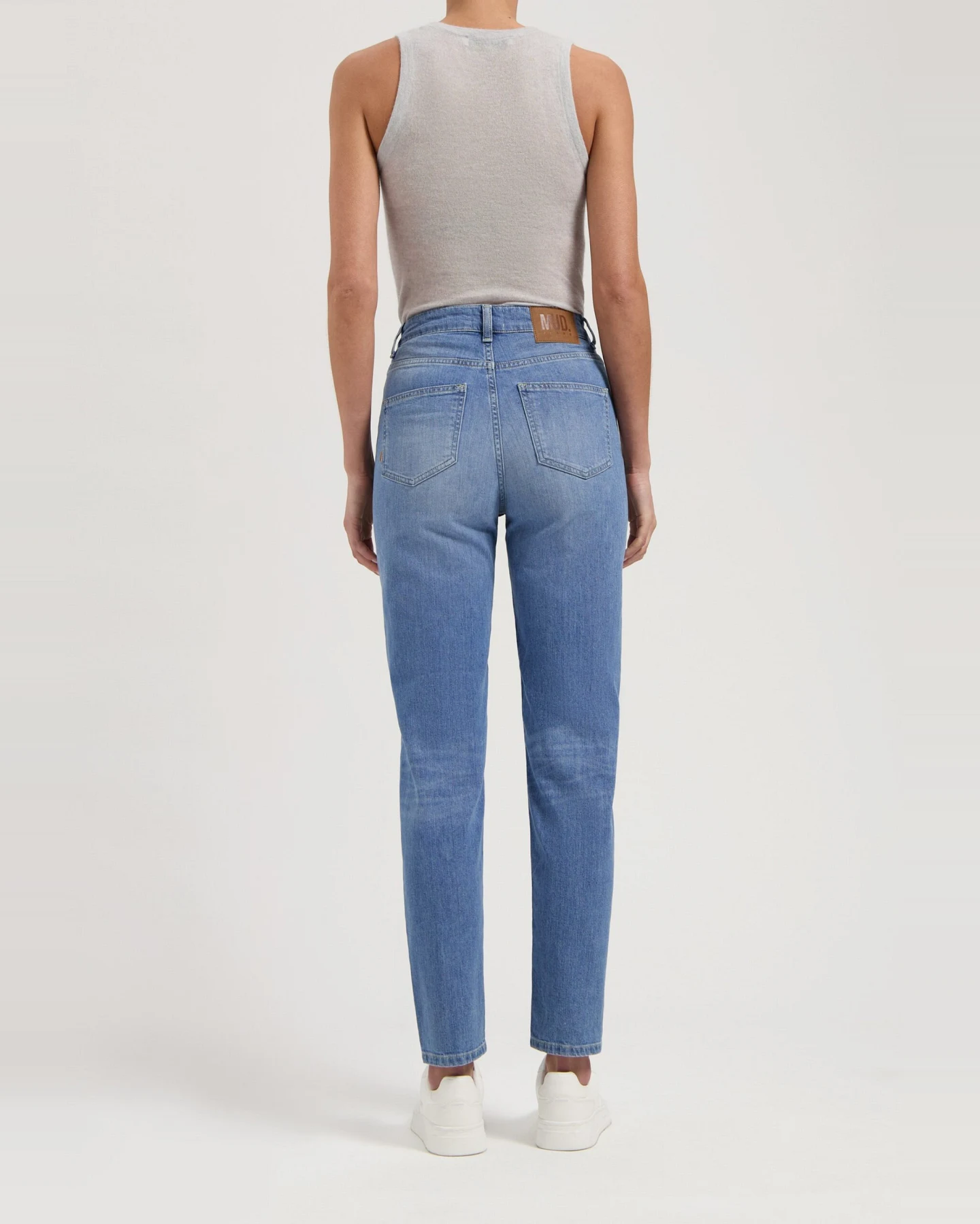 MUD Jeans Damen vegan Jeans High Tapered Mams Old Stone – Ansicht 2
