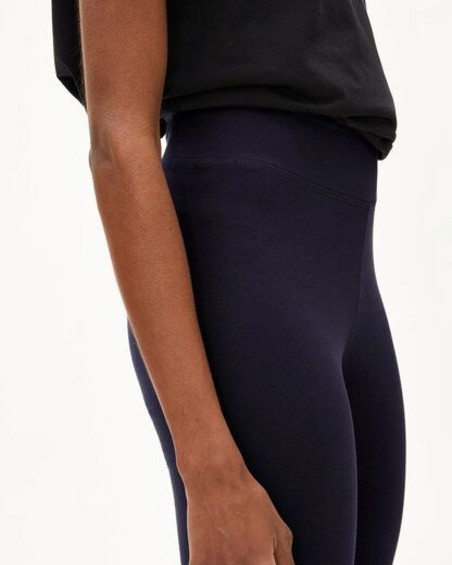 ARMEDANGELS FARIBAA Damen Leggings aus Bio-Baumwoll Mix – Ansicht 3
