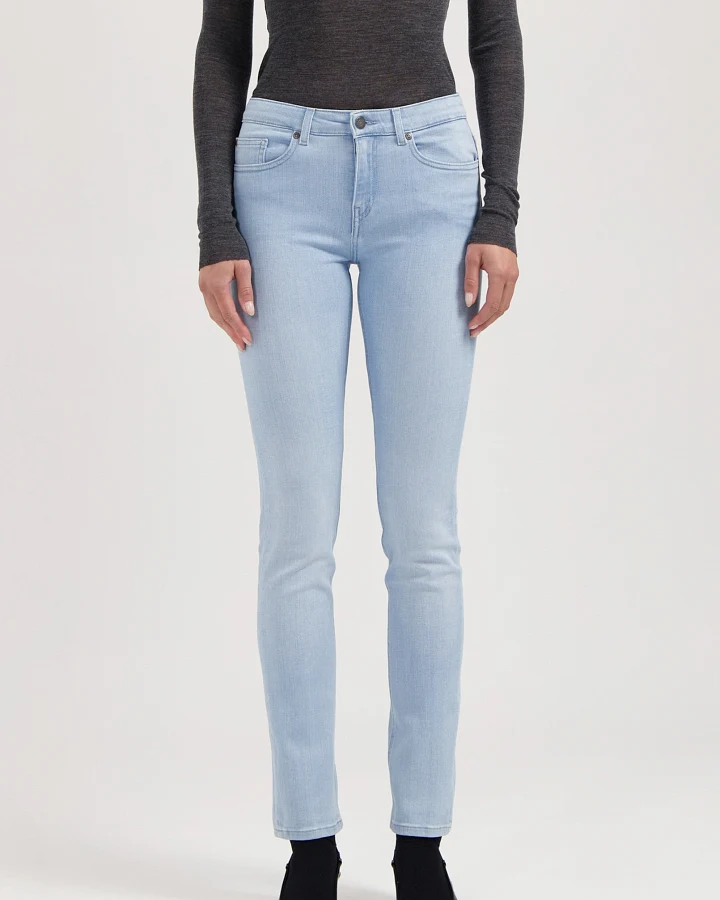 MUD Jeans Damen vegan Jeans Low Slim Faye Sunny Stone