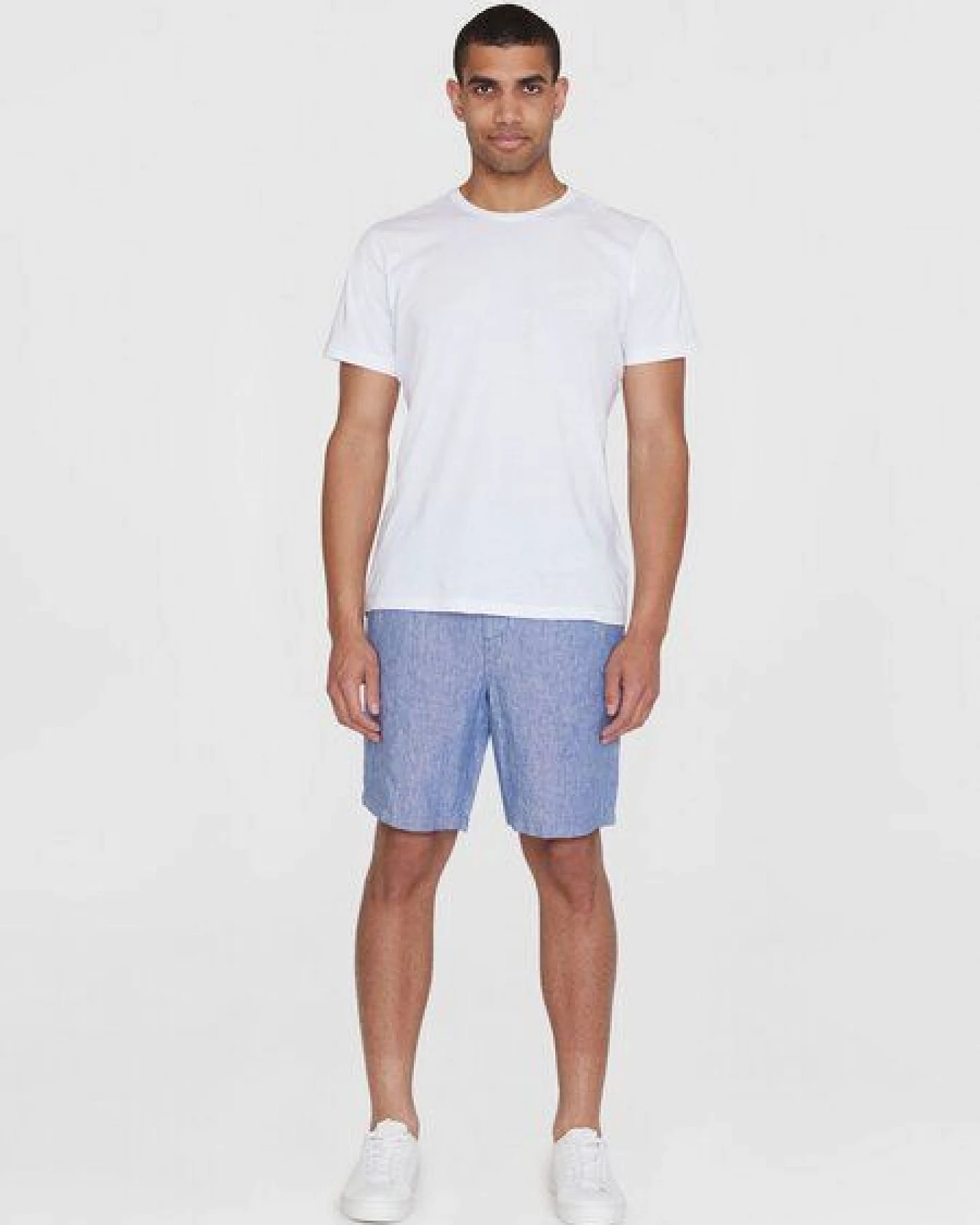 KnowledgeCotton Apparel Leinenshorts - Loose linen shorts - VEGAN - aus Bio-Leinen – Ansicht 4