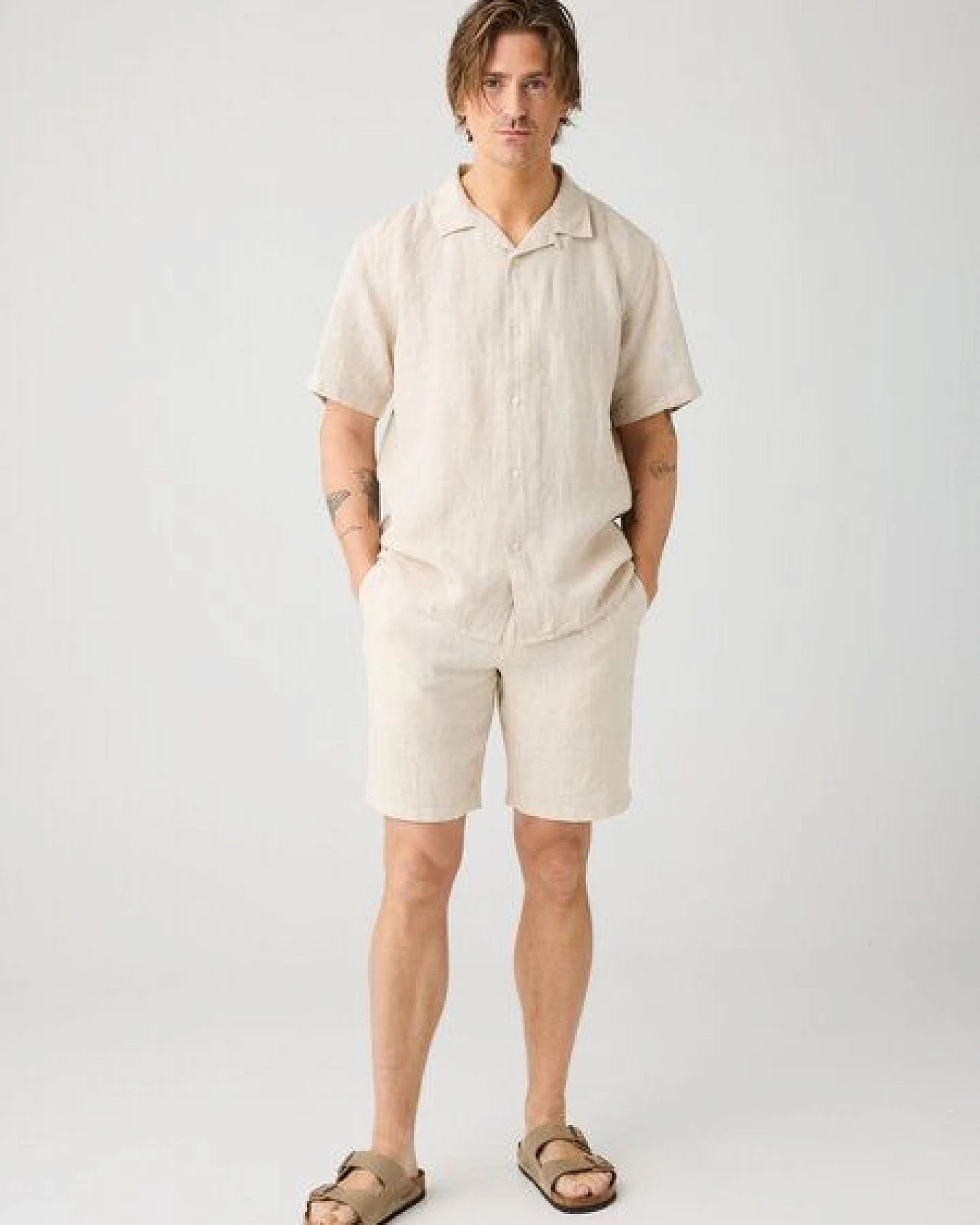 KnowledgeCotton Apparel Leinenshorts - Loose linen shorts - VEGAN - aus Bio-Leinen – Ansicht 2