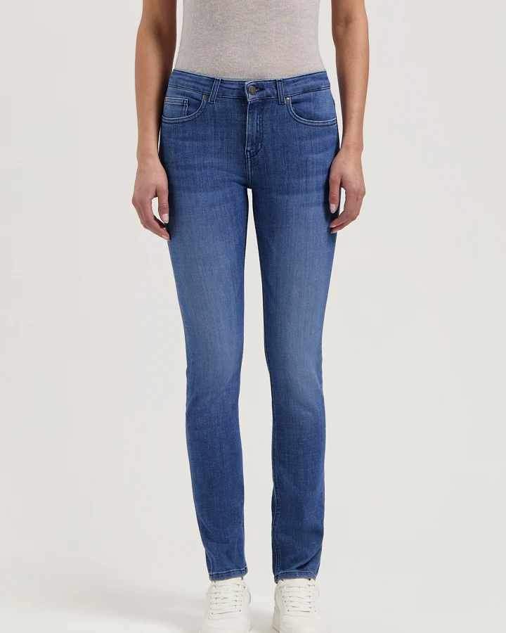 MUD Jeans Damen vegan Jeans Low Slim Faye Authentic Indigo