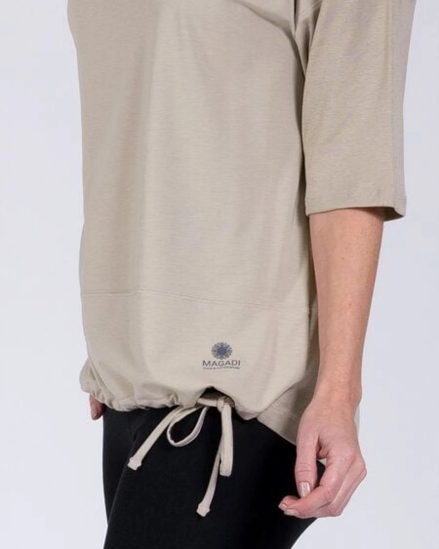 Magadi Yoga Shirt SARA aus Naturmaterial – Ansicht 4