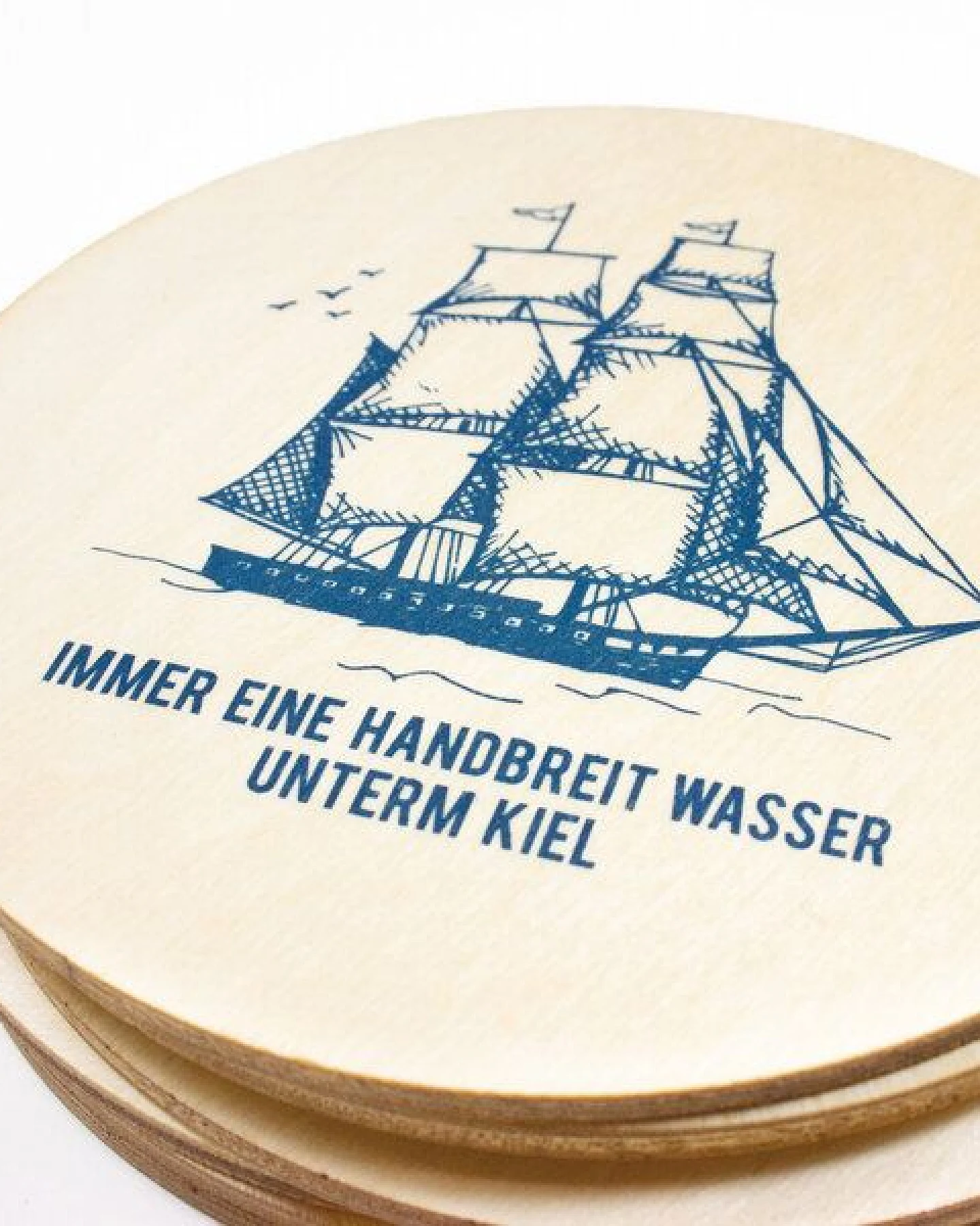 Bow & Hummingbird Untersetzer Wasser unterm Kiel – Ansicht 2