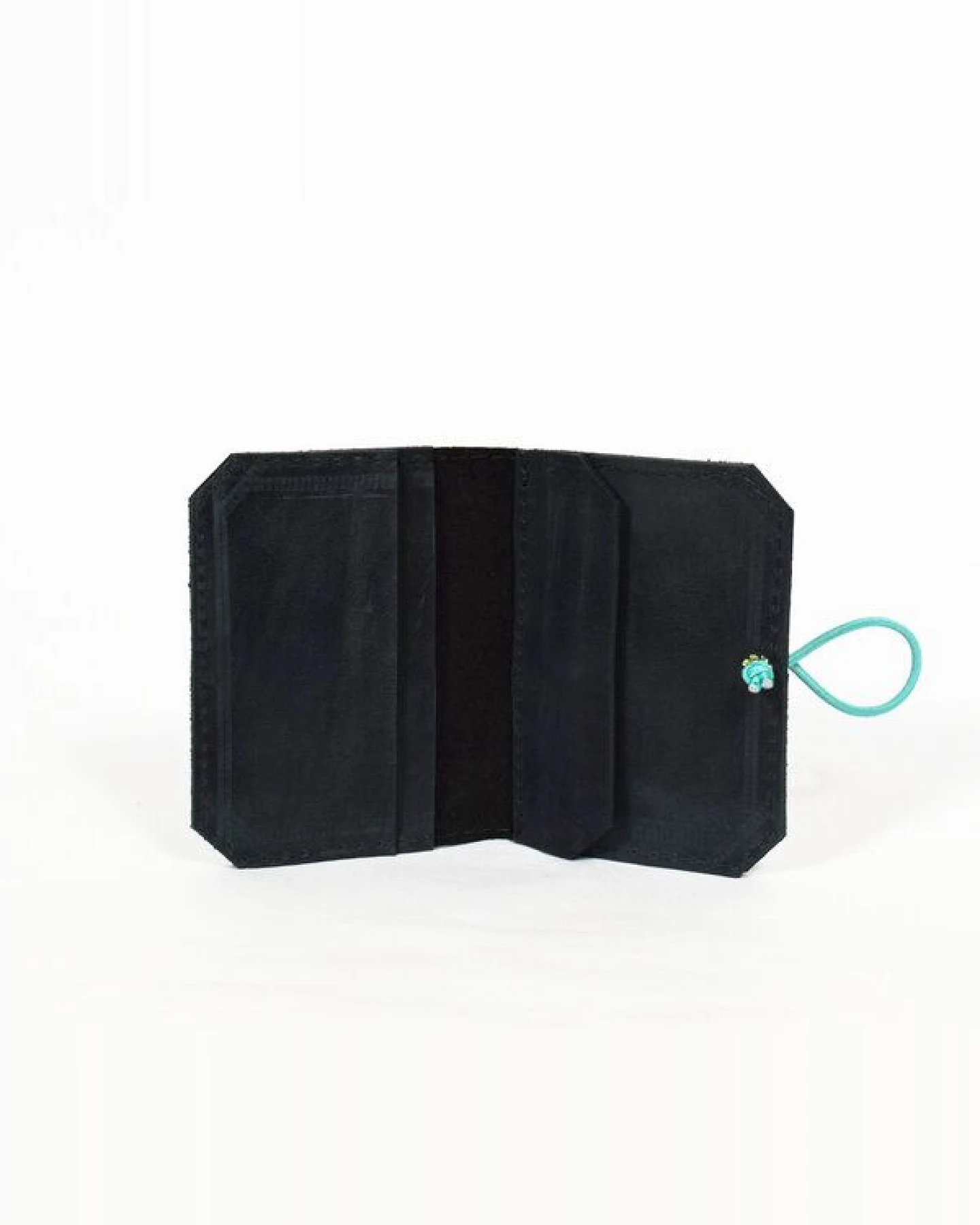monday market Lederportemonnaie Isaac aus Pull-Up-Leder – Ansicht 2