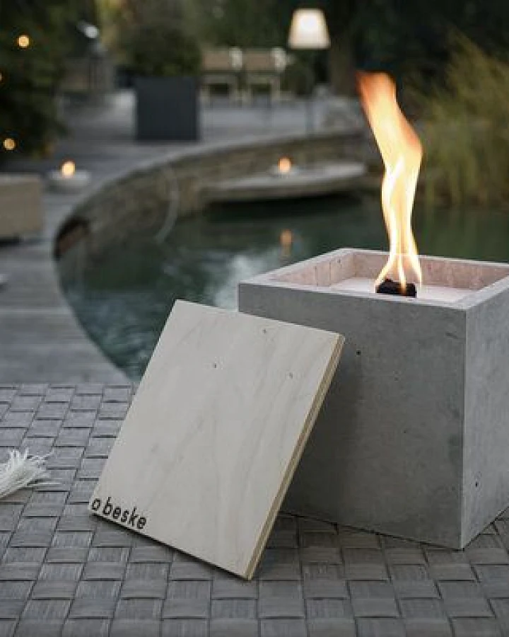 Betonfeuer® Beske-Manufaktur ´Fuego´ 17x17x17 Dauerdocht Kerzenwachsrecycling